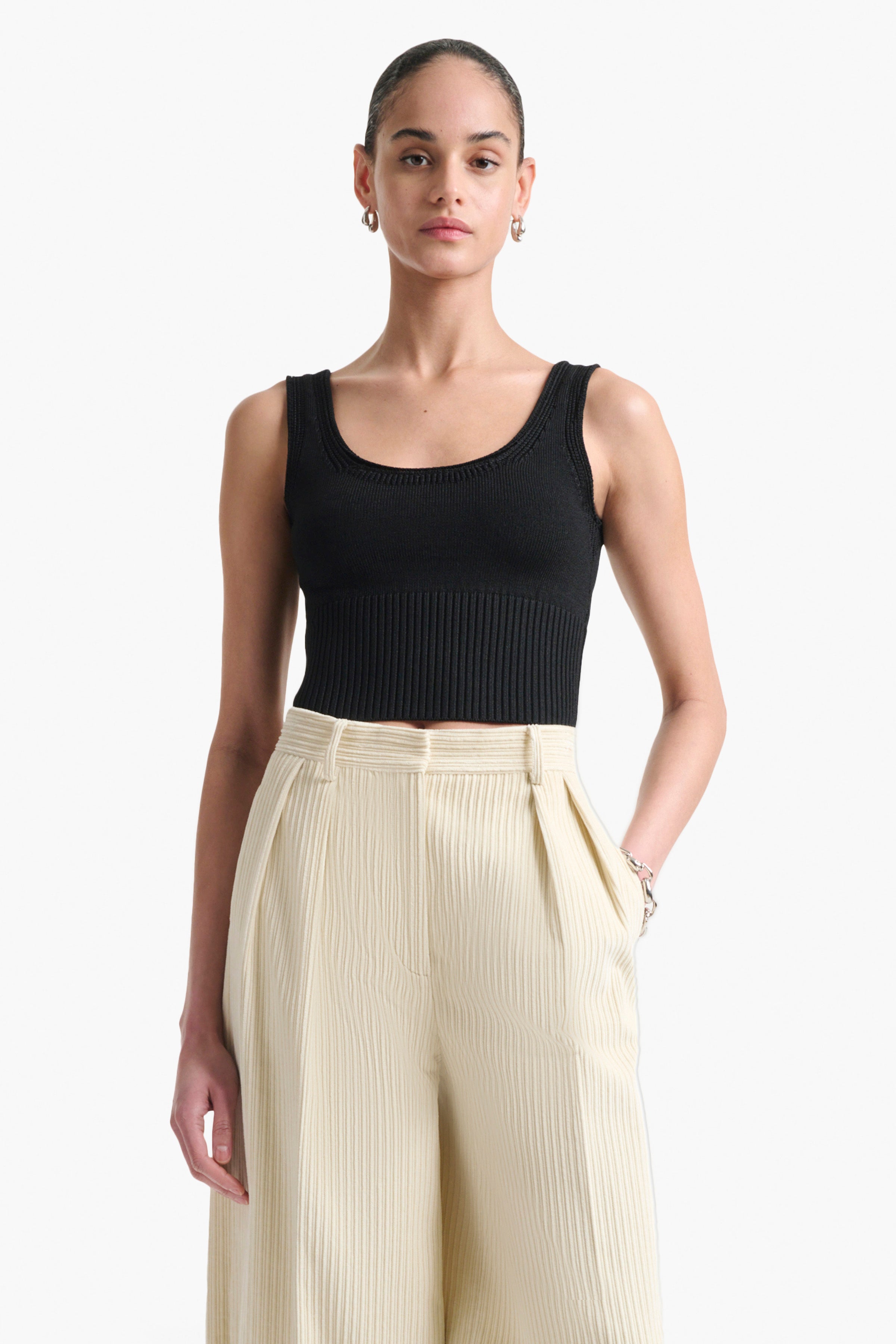 Lil Top Black Women's Fashion Top - Stylish & Comfortable for Casual Wear, Parties & Office Outfits