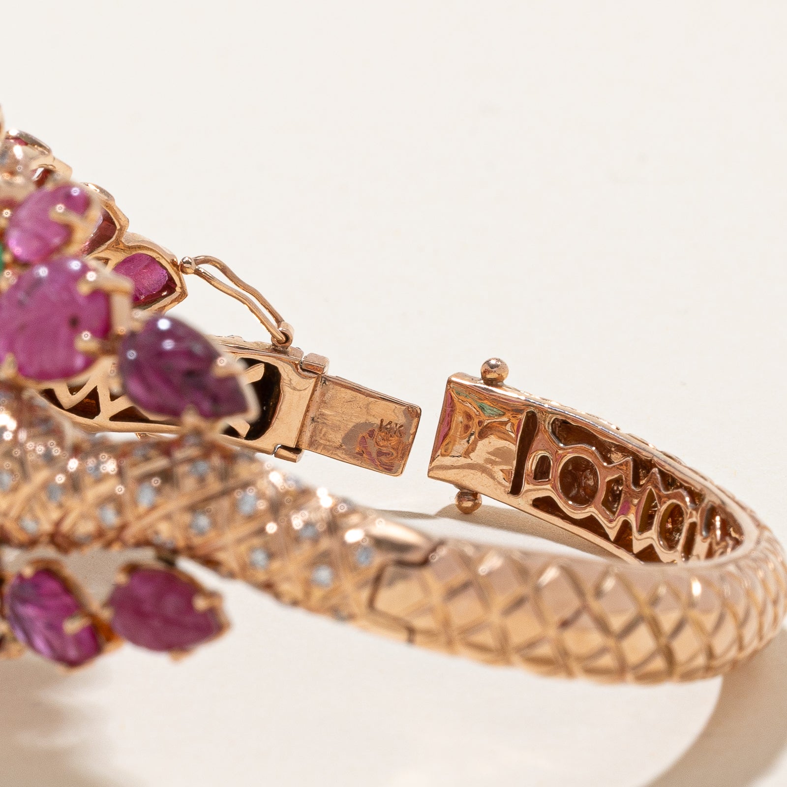 14K Gold Vintage Tutti Frutti Snake Bangle Bracelet - 0.85ctw Gemstones & 34.56ctw Total Weight - Elegant Jewelry for Women - Perfect for Parties, Weddings & Special Occasions