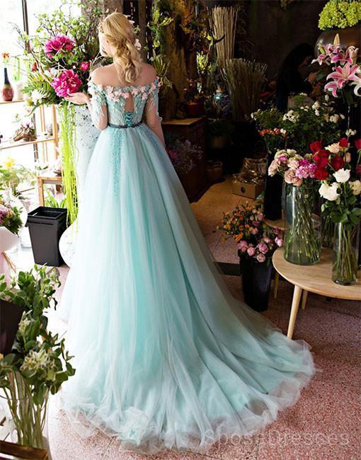 Elegant Green Off Shoulder Lace Beaded Evening Prom Dress for Women | Custom Sweet 16 Party Gown | Perfect for Formal Dances, Quinceañeras & Special Occasions
