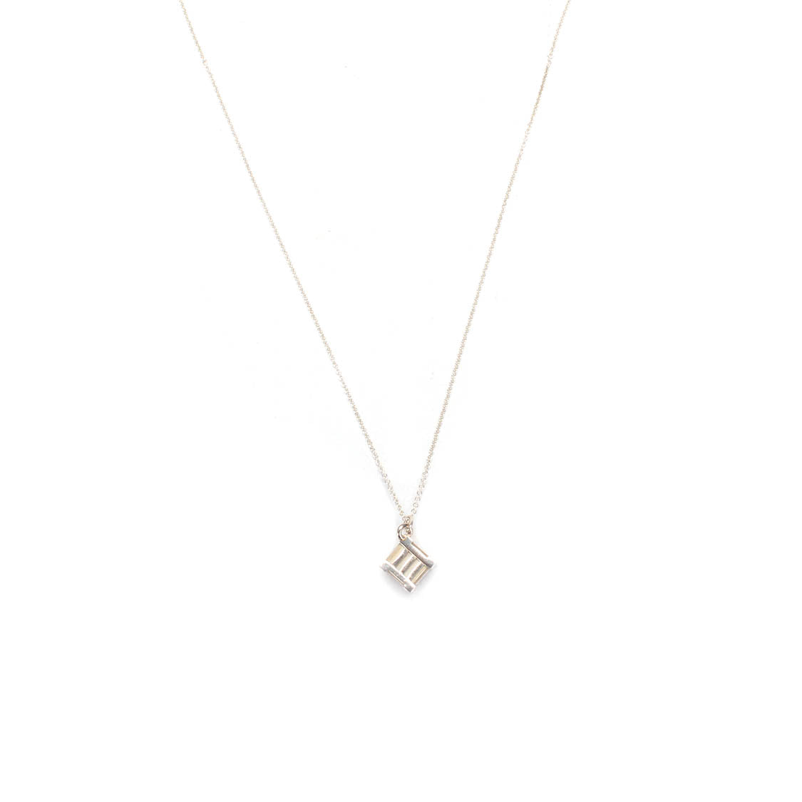 18K Gold Atlas Cube Pendant Necklace for Women - Elegant Geometric Jewelry Gift for Birthday, Anniversary & Special Occasions | Perfect for Layering, Everyday Wear & Statement Looks