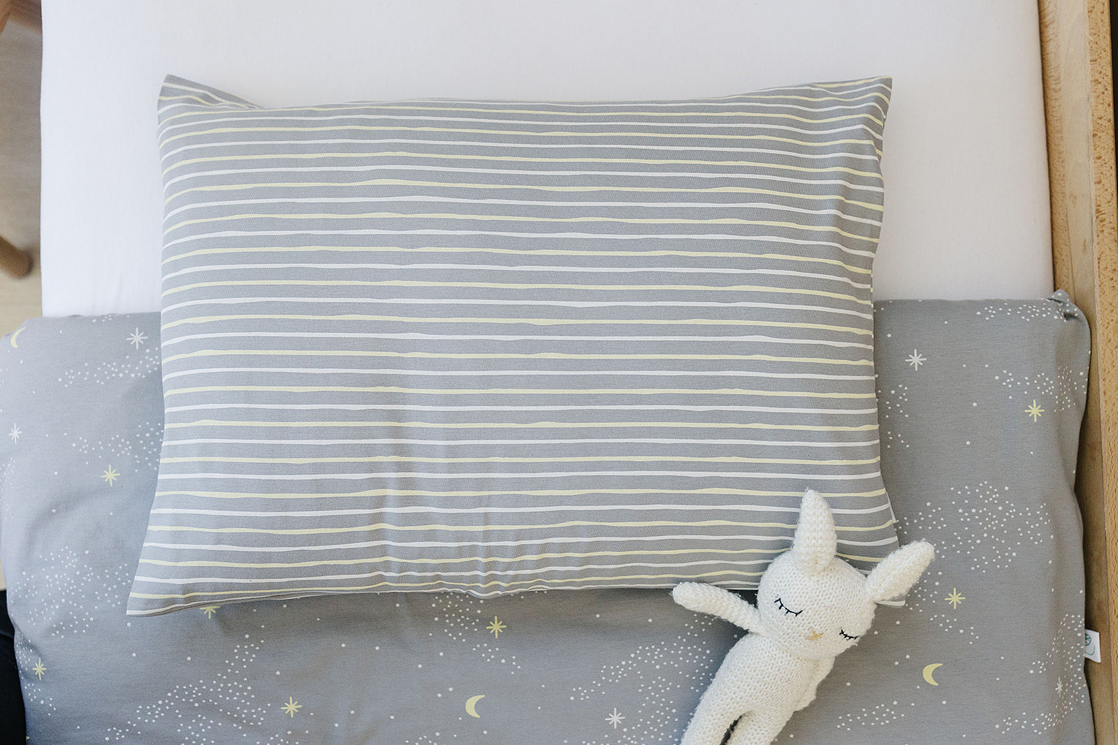 Ecolino® 100% Organic Cotton Pillowcases - 2 Pack (Milky Way & Stripes) | Soft & Breathable Bedding for a Comfortable Sleep | Perfect for Home, Hotel, and Travel Use
