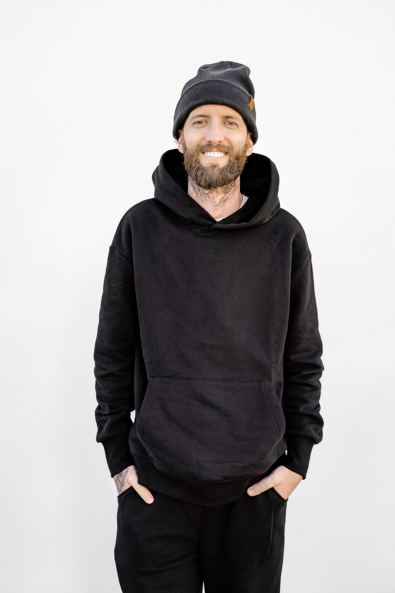 Men's Black Elevated Hoodie - Premium Zip-Up Sweatshirt for Casual Wear & Outdoor Activities
