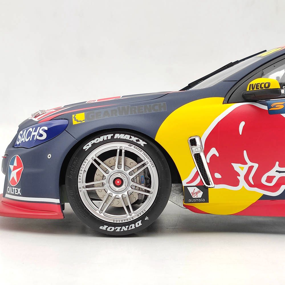1/12 Scale Holden VF Commodore V8 Supercar 2017 Championship Winner - Detailed Resin Model Car - Collectible Diecast Toy Gift for Car Enthusiasts - Perfect for Display, Racing Fans Collections & Birthday Presents