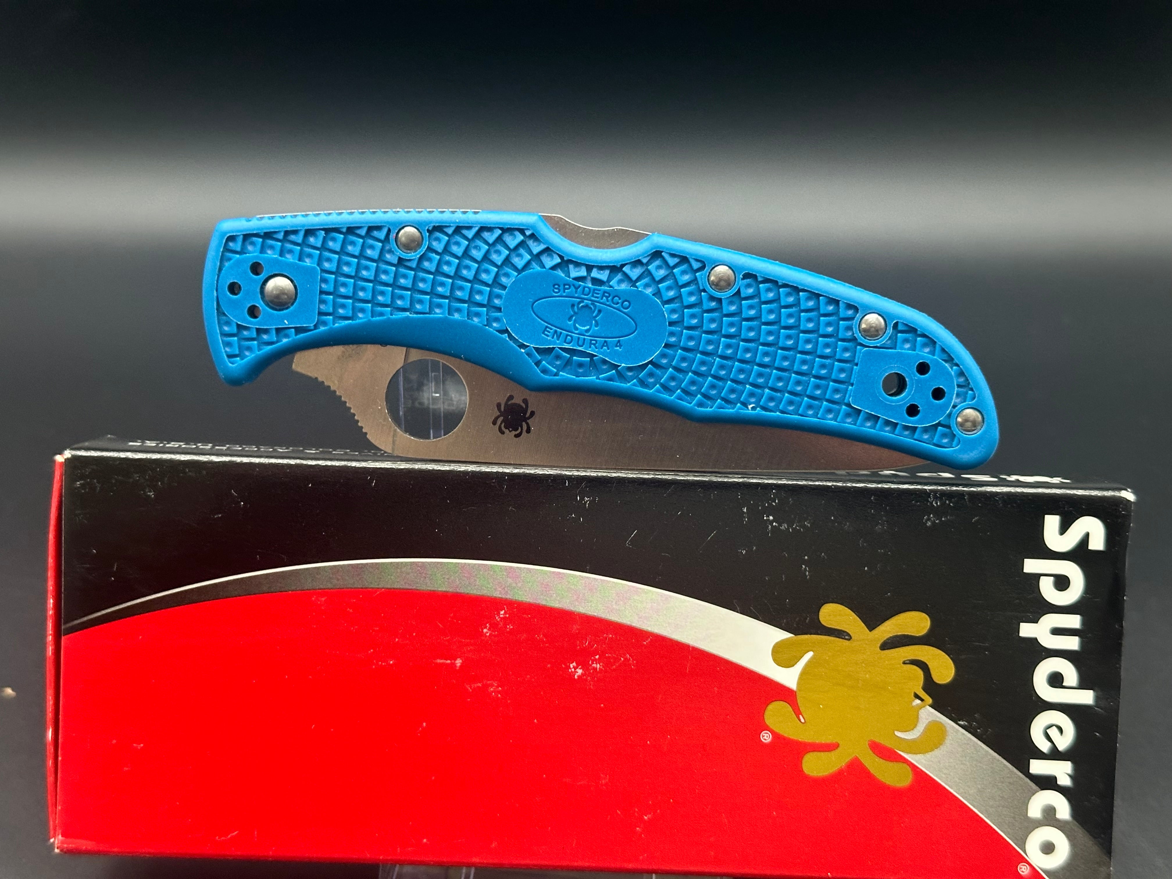 Spyderco Endura 4 Folding Pocket Knife - 3.75