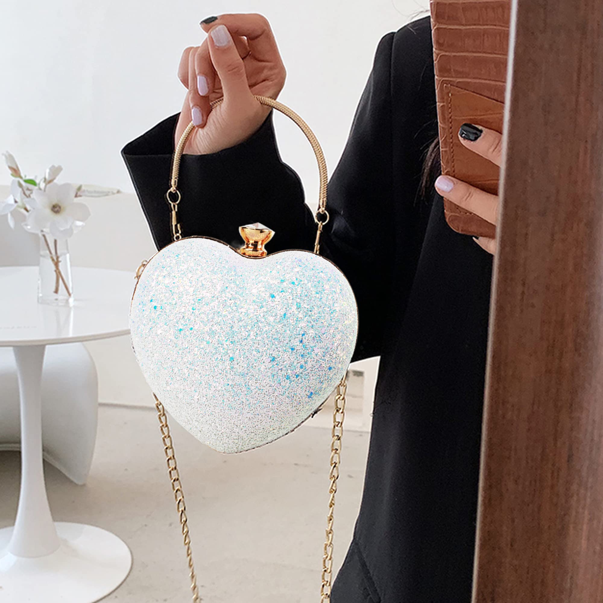 Reberomantic Velvet Heart Shaped Clutch Purse - Elegant Evening Bag for Women | Perfect for Date Night, Wedding, Prom & Special Occasions