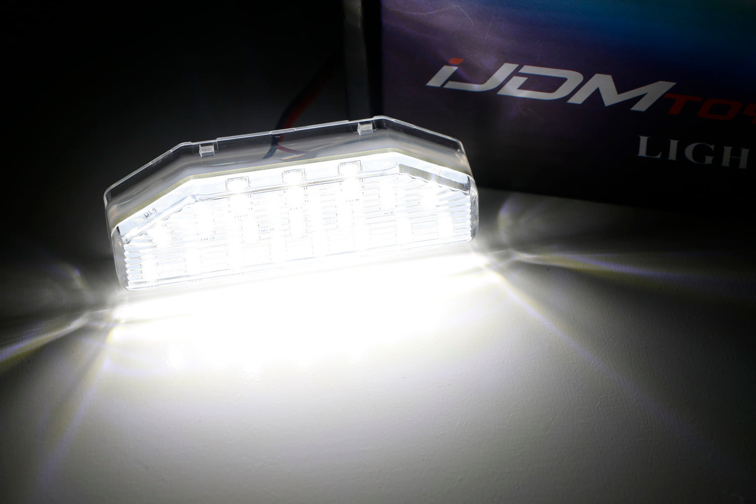 OEM Replacement 18 SMD White LED License Plate Light Assembly for Mazda RX-8 - Bright Illumination for Night Driving & Enhanced Vehicle Appearance
