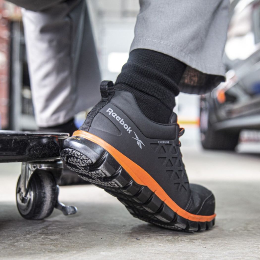 Reebok Sublite Lightweight Composite Toe Work Safety Shoes for Men & Women - CSA Certified (IB4050) - Ideal for Construction, Warehouse & Industrial Work Environments