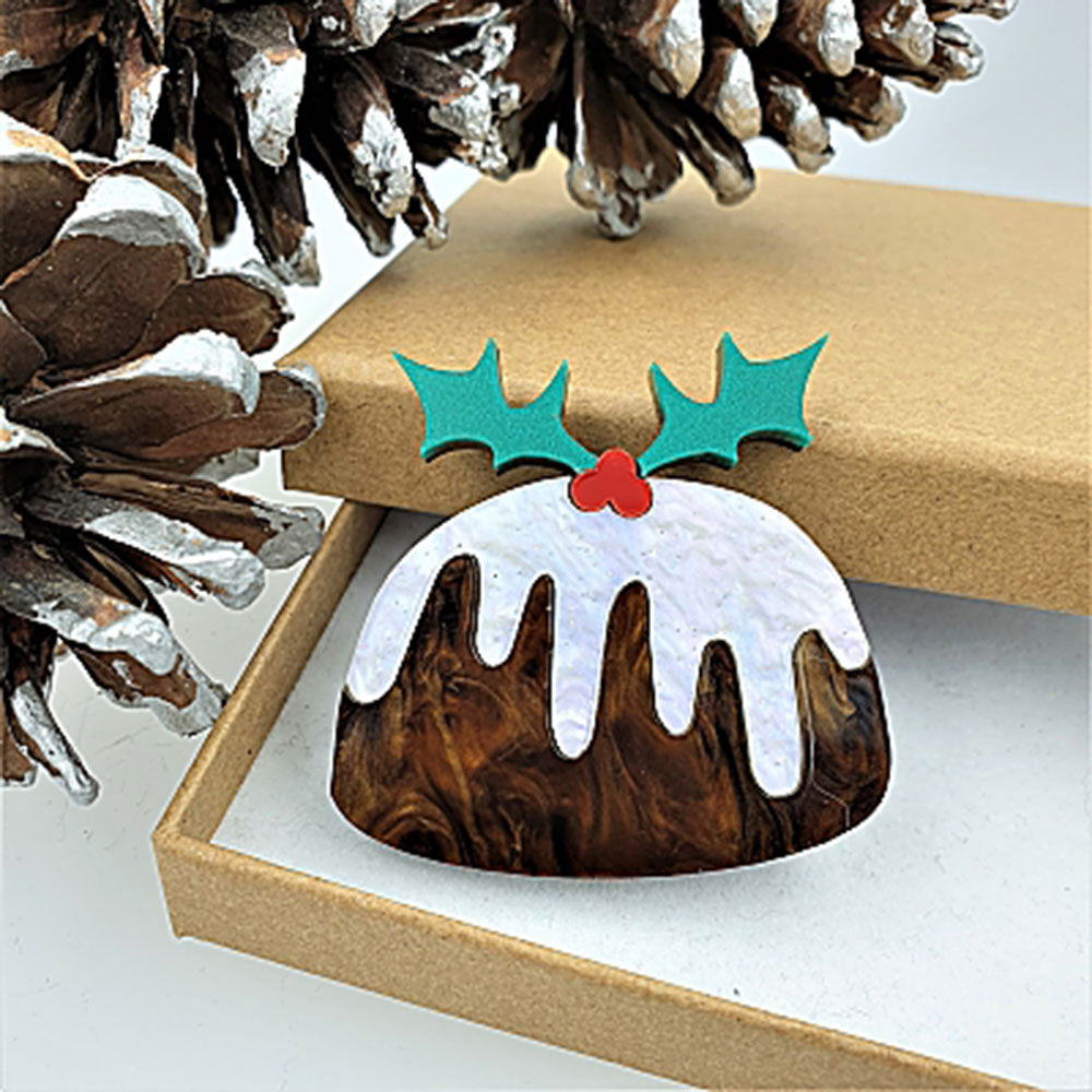 Cherryloco Christmas Pudding Brooch - Festive Holiday Pin for Women - Perfect for Christmas Parties, Gifts & Winter Fashion Accessories