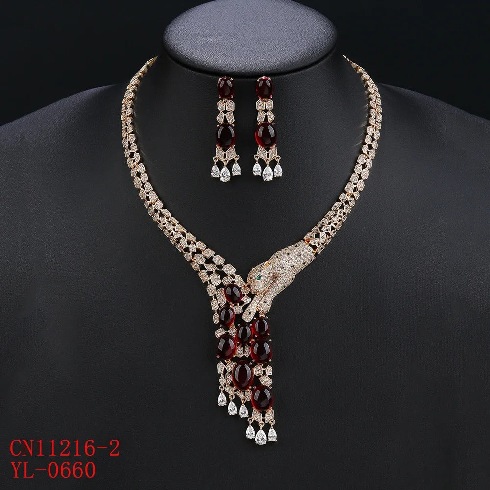 Stylish Animal Leopard Print Necklace & Earrings Jewelry Set - High-Quality Cubic Zirconia for Women - Perfect for Parties, Date Nights & Special Occasions