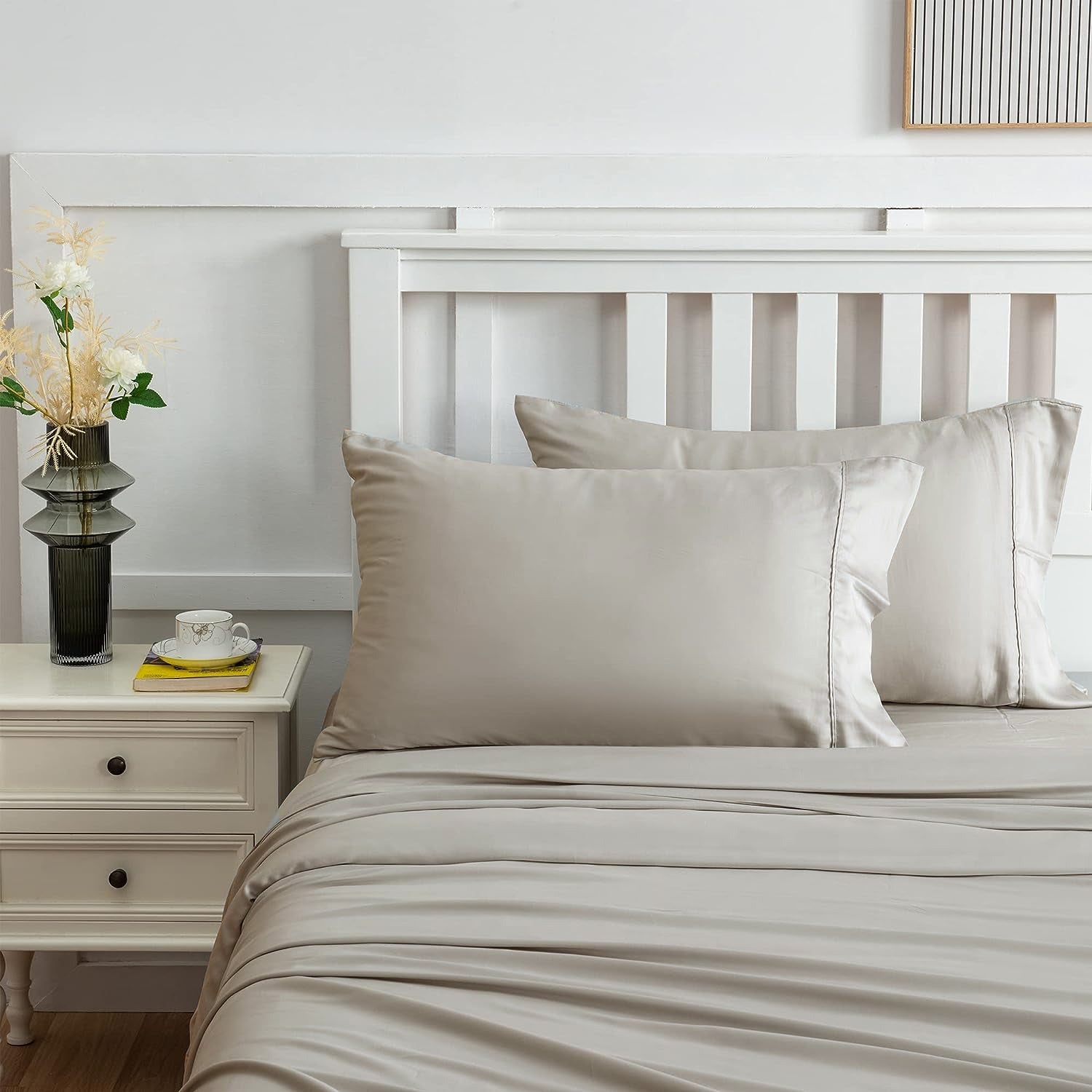 100% Bamboo Sheet Set 400 Thread Count (TC) - Queen Size, Soft & Breathable Bedding for Cool Sleep | Eco-Friendly, Hypoallergenic | Perfect for Hot Sleepers & Sustainable Home Decor