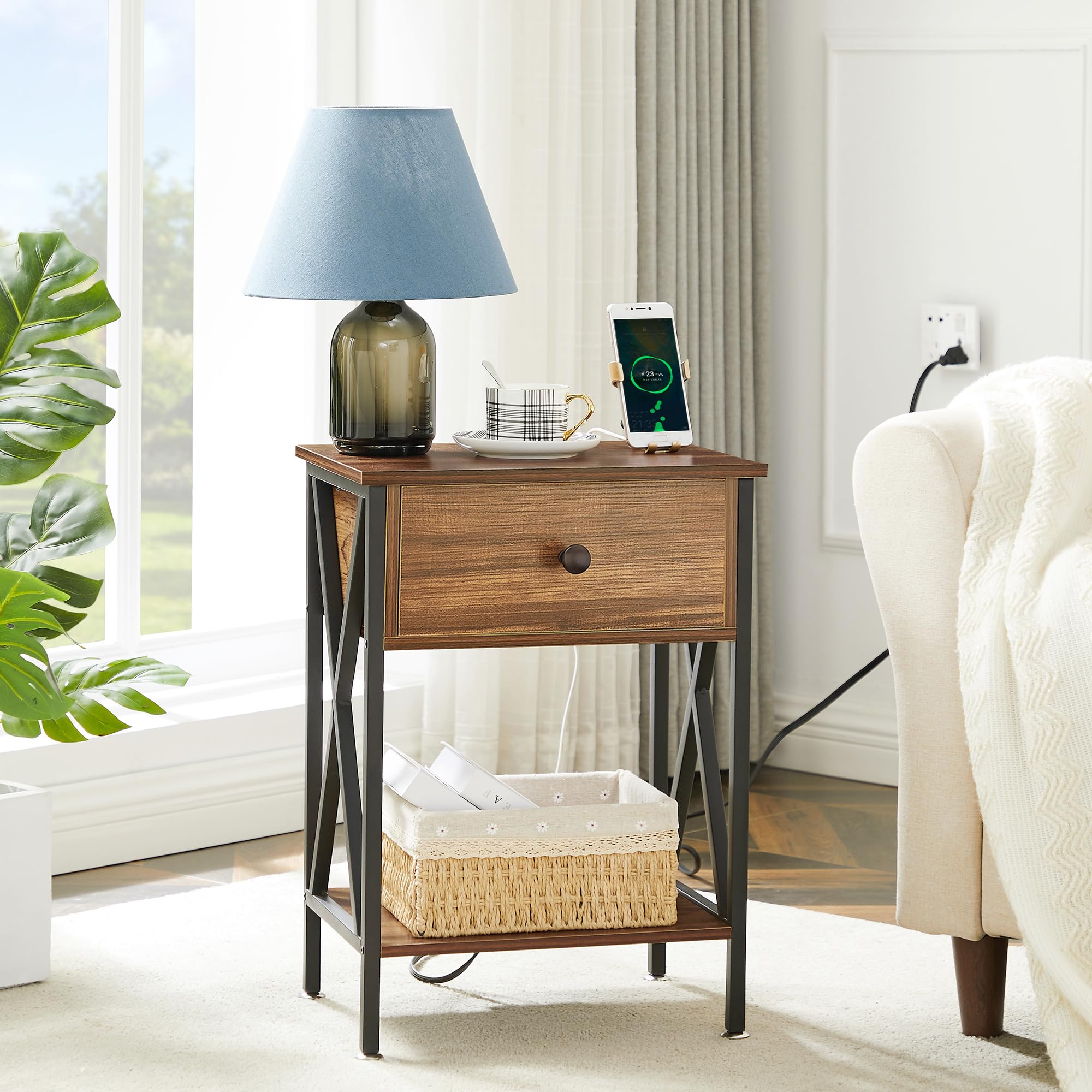 VECELO 2-Pack Modern Nightstands with Charging Station, USB Ports & Outlets, Bedside End Tables with Drawers for Bedroom & Living Room - Retro Brown - Perfect for Small Spaces & Apartment Living