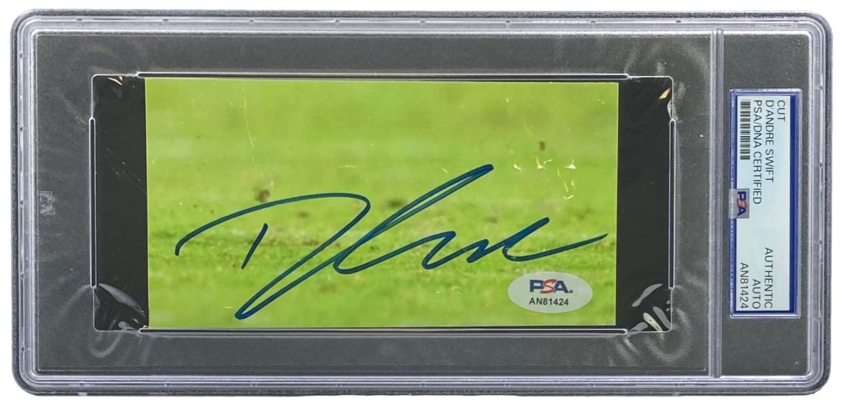 D'Andre Swift Autographed Chicago Bears Cut Signature PSA Certified - Perfect for NFL Memorabilia Collectors & Sports Fans Display