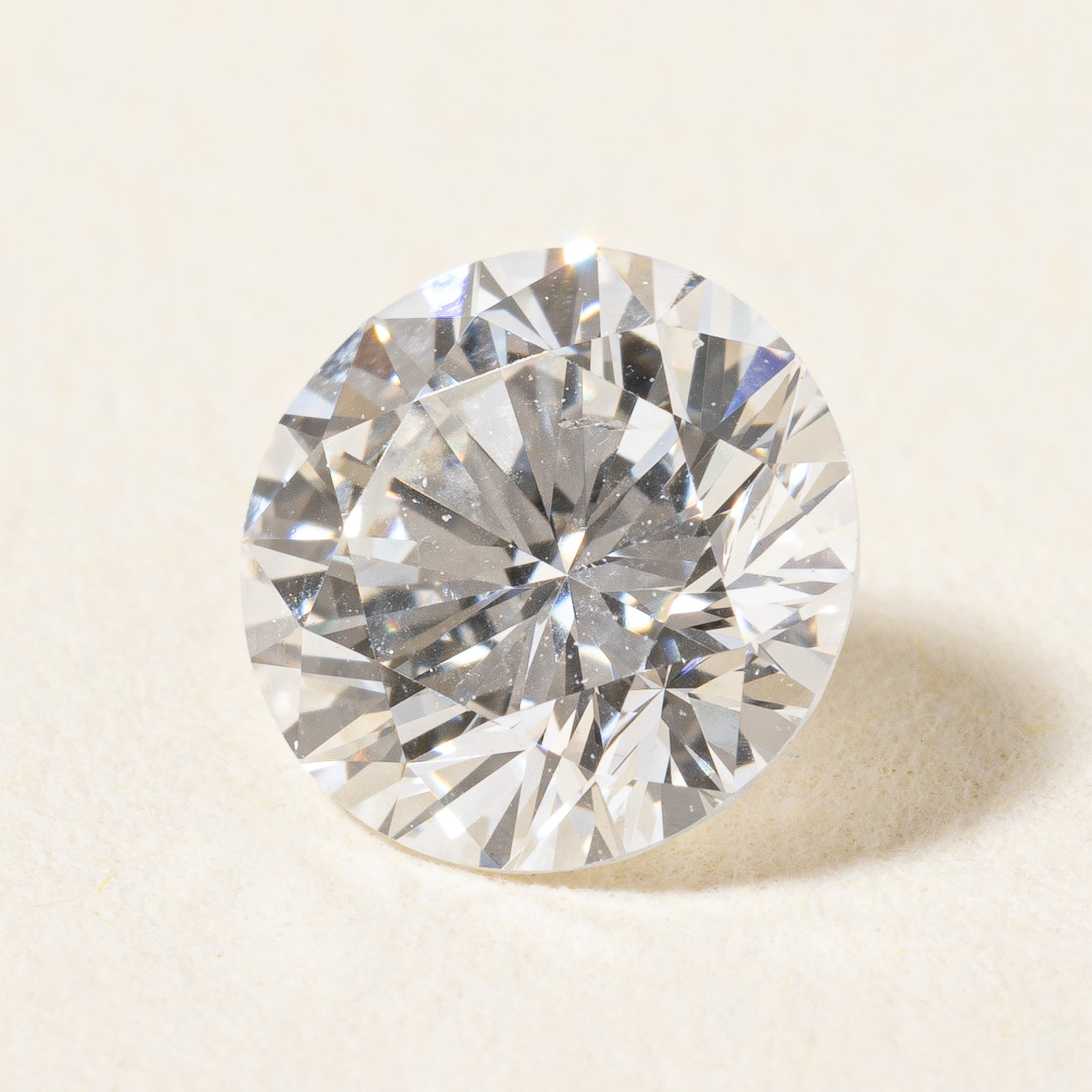 0.63ct Round Brilliant Cut Loose Diamond - GIA Certified | Ideal for Engagement Rings & Fine Jewelry