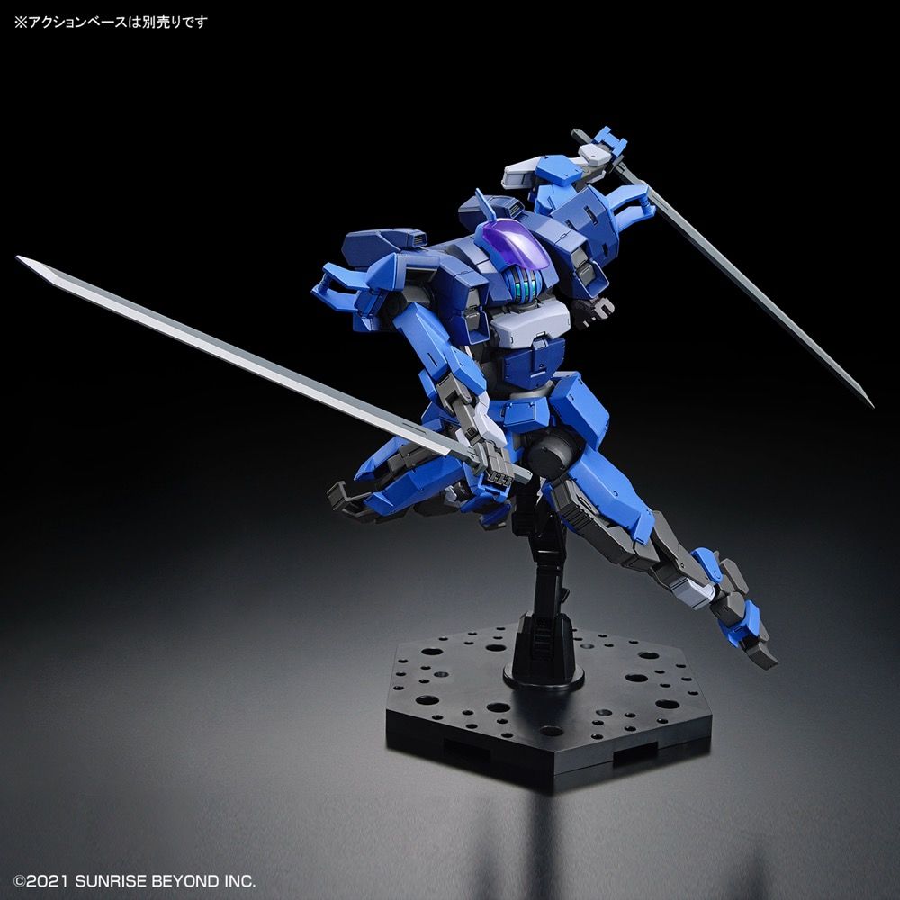 Bandai HG 1/72 Kyoukai Senki #08 Brady Hound (Brad Exclusive) Plastic Model Kit - Anime Mecha Action Figure for Collectors & Hobbyists - Perfect for Display, Custom Painting & Gundam Battles