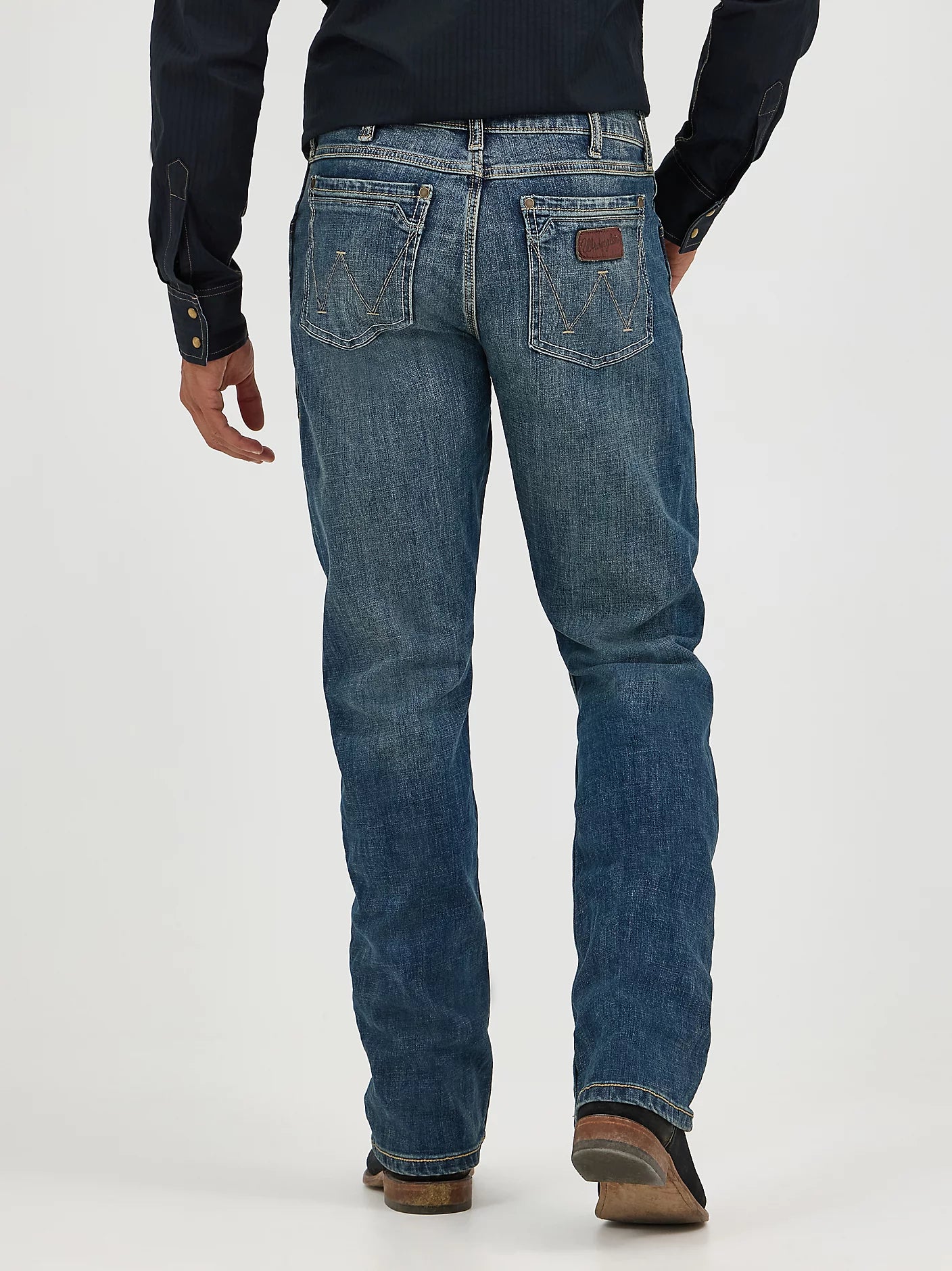 Wrangler Retro® Slim Fit Bootcut Jeans for Men - Classic Denim Pants for Casual Wear, Work & Western Style Outfits