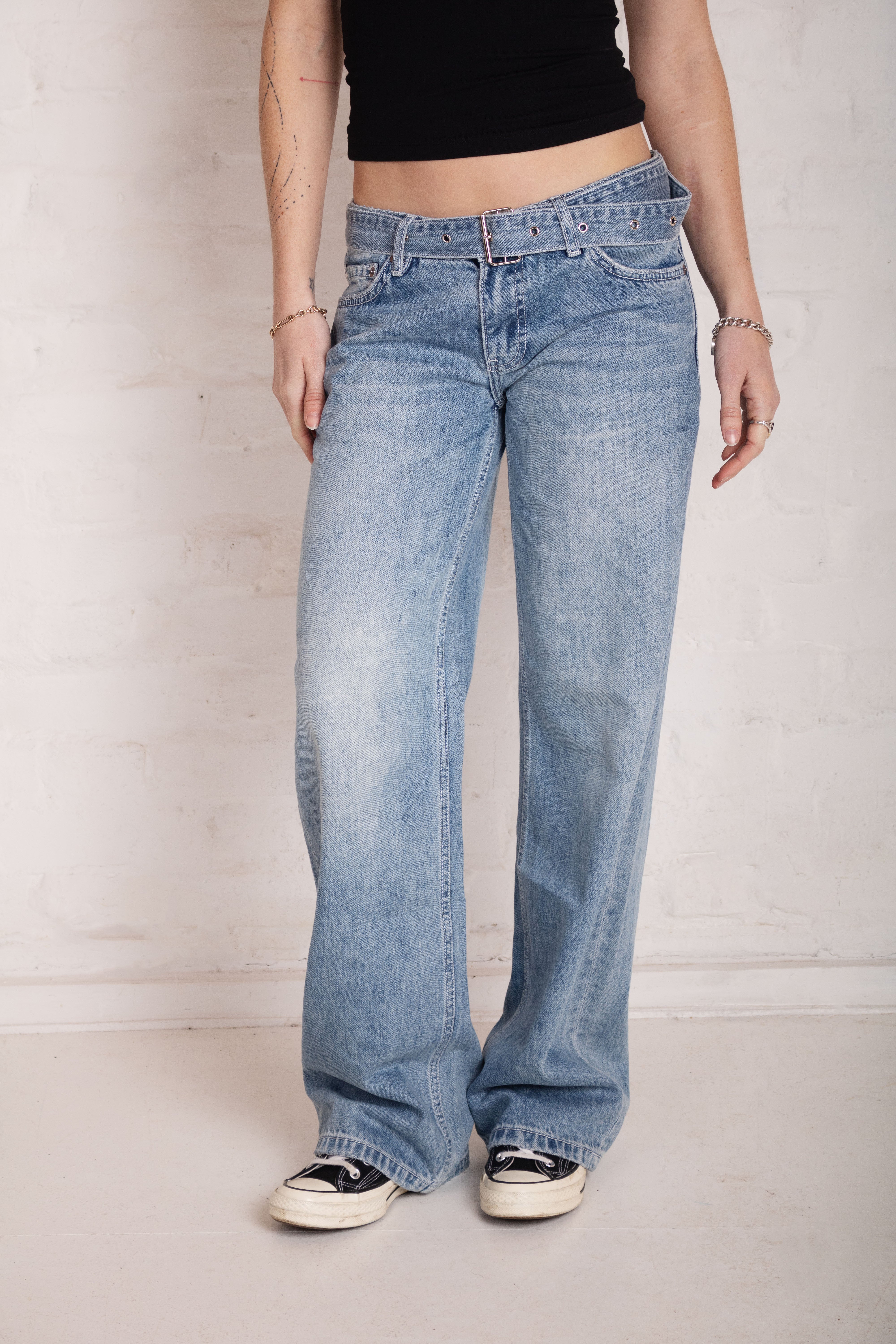 Winnie Low Rise Dad Jeans for Women - Vintage High Waisted Relaxed Fit Denim Pants | Perfect for Casual Outings, Street Style & Everyday Wear