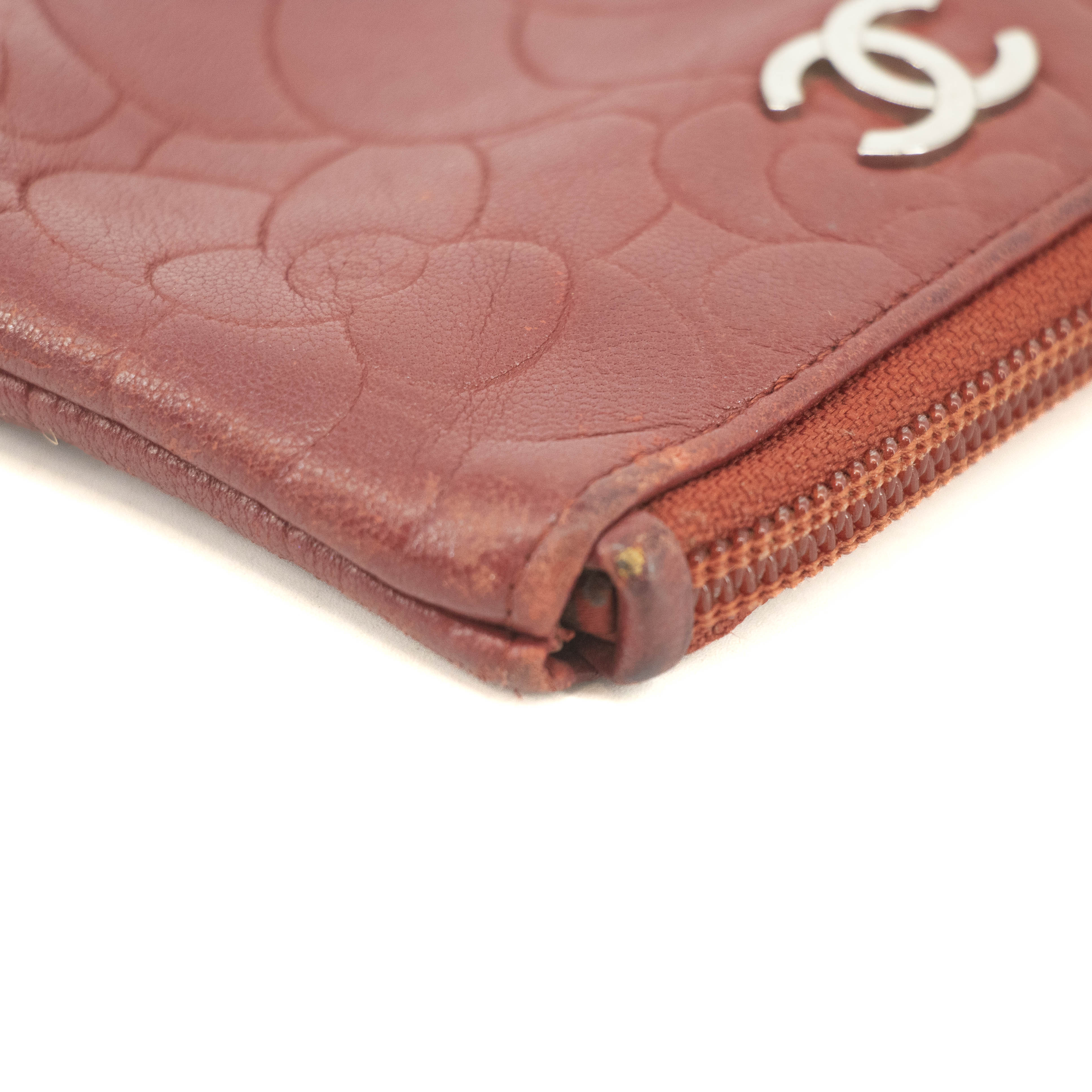Chanel Camellia Lambskin Red Zip Pouch #3711 - Luxury Women's Wallet Clutch for Evening & Travel | Genuine Leather Fashion Accessory