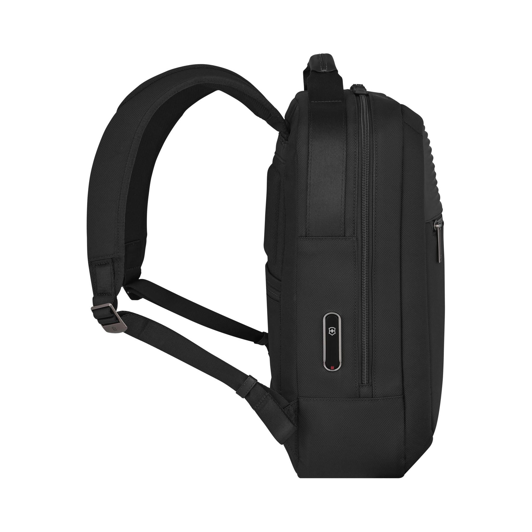 Victorinox Mythic Compact Backpack - Lightweight Travel Backpack for Men & Women, Water-Resistant Daypack for Hiking, Commuting & Business - Perfect for Office, School & Outdoor Adventures