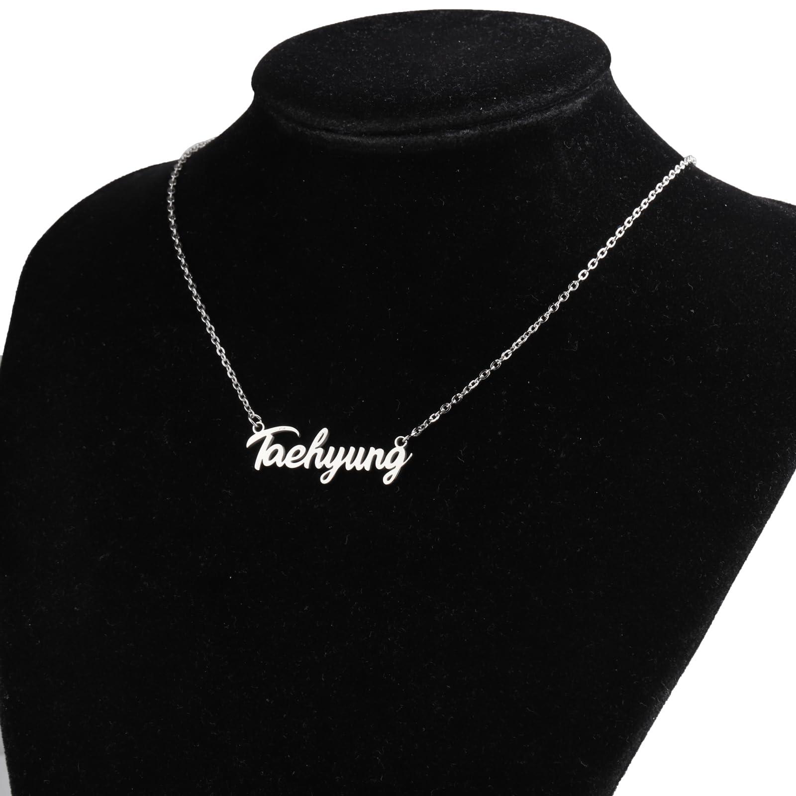 Kpop Singer Necklace with Card - Official Kpop Merchandise & Jewelry Gift for Fans - Perfect for Concerts, Birthdays, and Kpop Fan Events