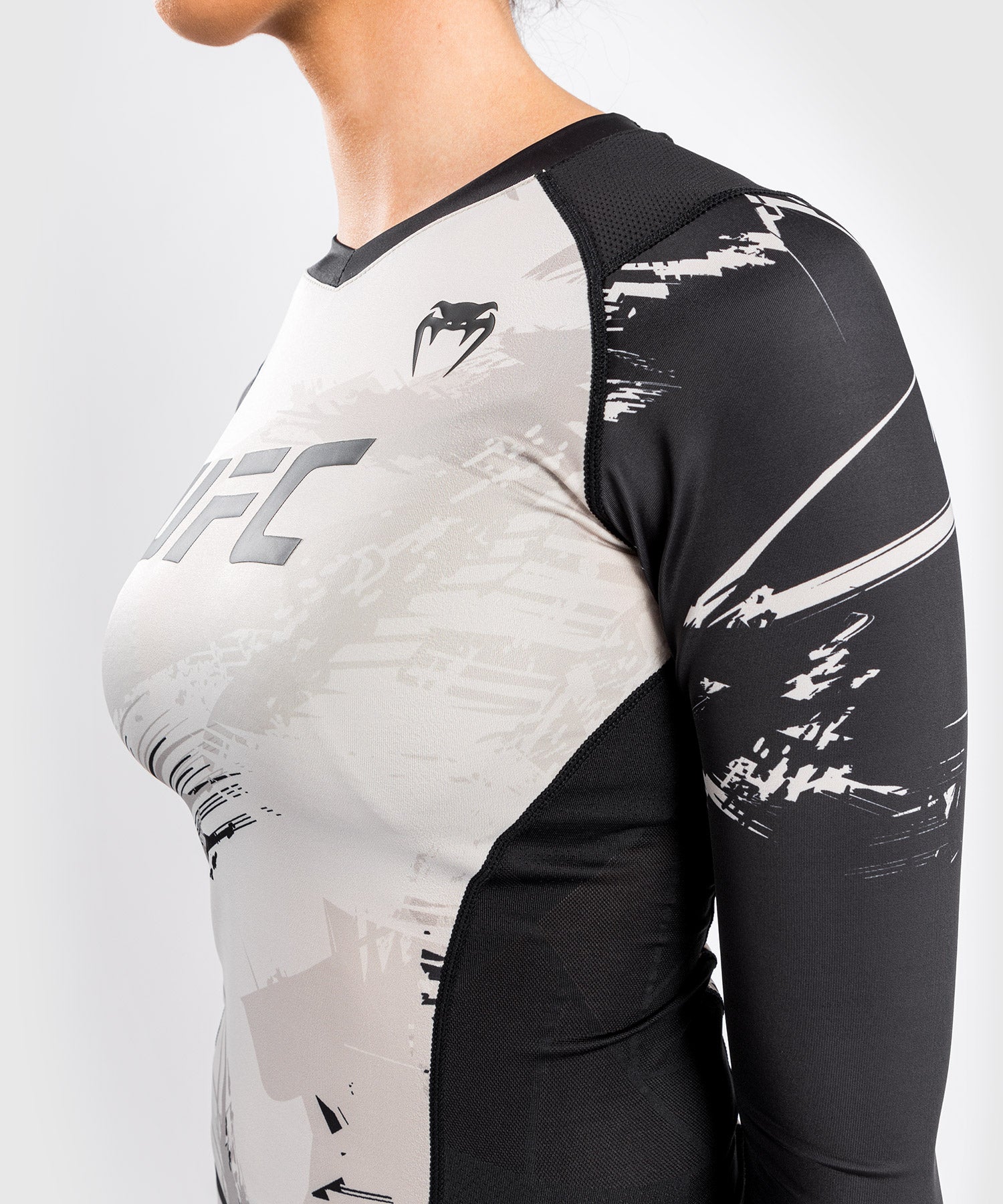 UFC Venum Authentic Fight Week Women’s 2.0 Performance Long Sleeve Rash Guard - Sand/Black - MMA Training, BJJ, Workout & Fitness Apparel