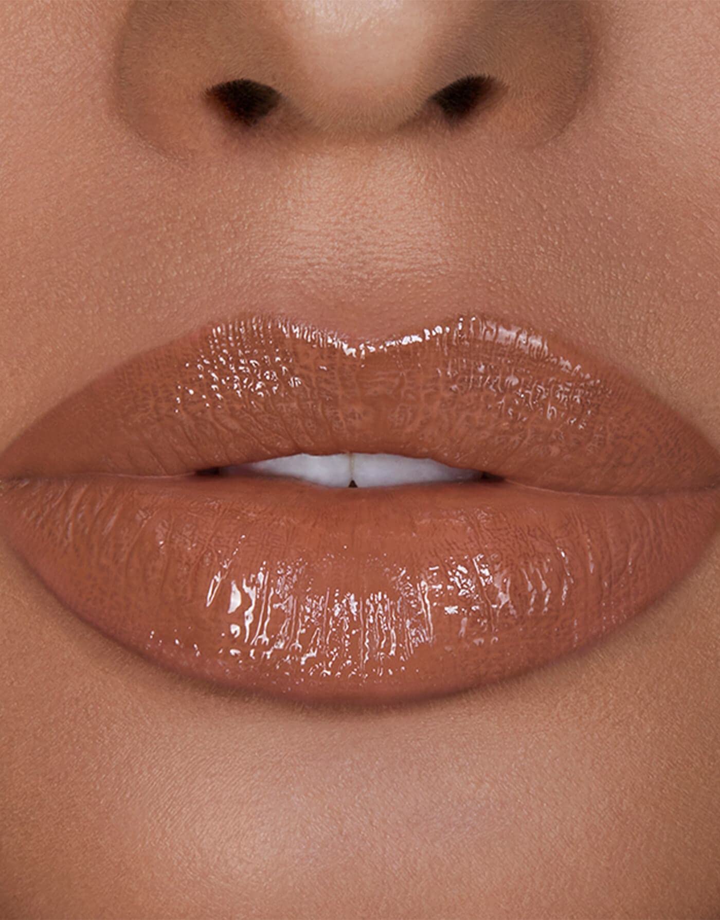 Hourglass Unreal High Shine Volumizing Lip Gloss - Strike | Plumping & Shiny Lip Gloss for Full Lips | Perfect for Date Night & Special Occasions
