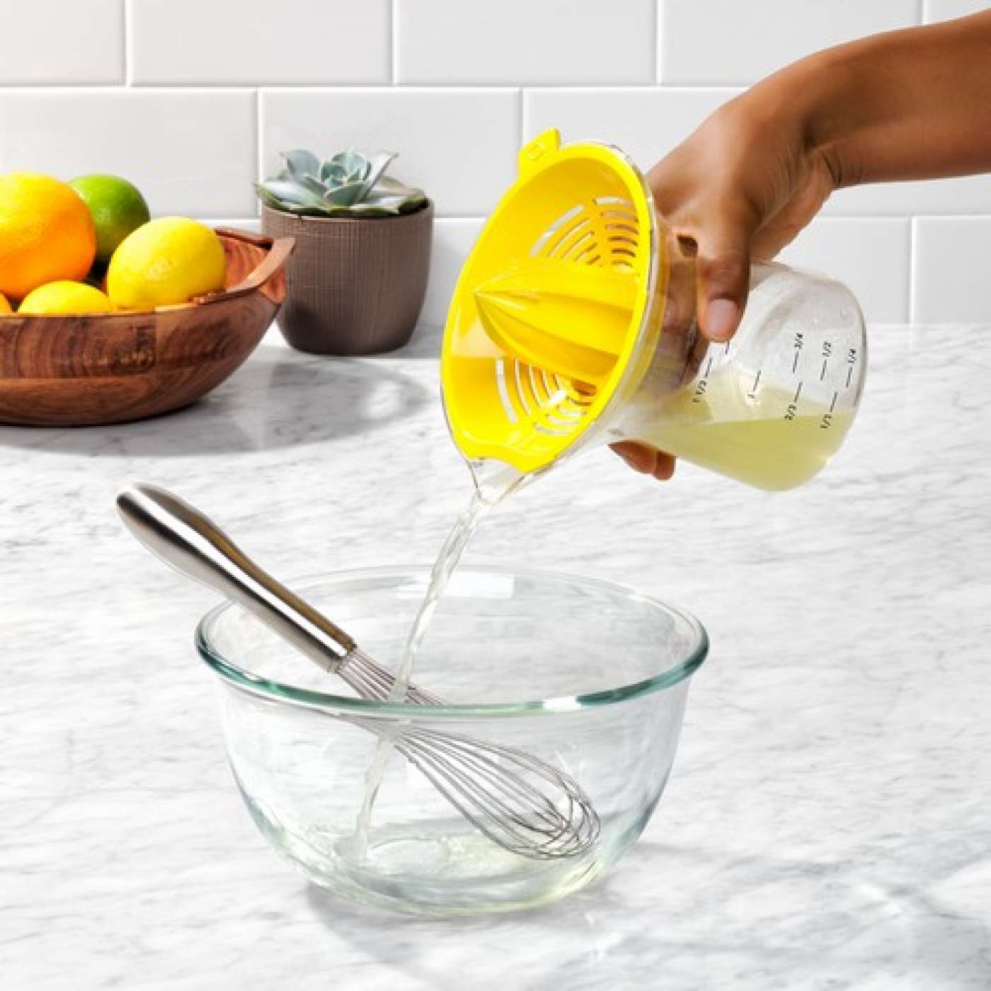 2 in 1 Citrus Juicer - Electric Lemon Orange Squeezer with Powerful Motor for Fresh Juice - Perfect for Home Kitchen, Bar, and Restaurant Use