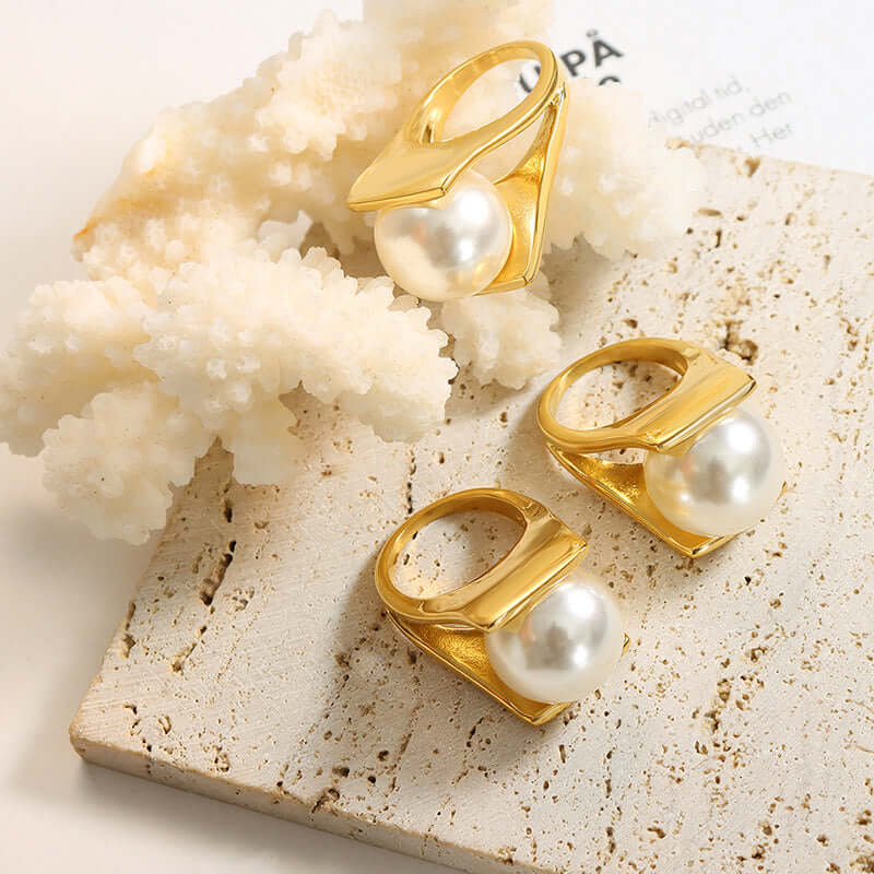 18K Gold Y-Shaped Pearl Cocktail Ring - Elegant Statement Jewelry for Women | Perfect for Parties, Weddings & Special Occasions