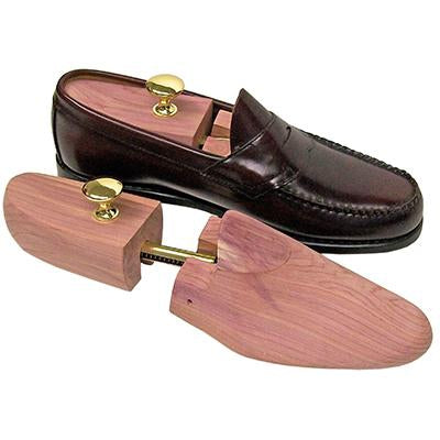 Premium Washburn Rochester Cedar Shoe Trees for Men - Natural Cedar Wood Shoe Stretchers & Deodorizers - Perfect for Dress Shoes, Boots & Sneakers - Maintain Shape & Absorb Moisture for Long-Lasting Footwear Care