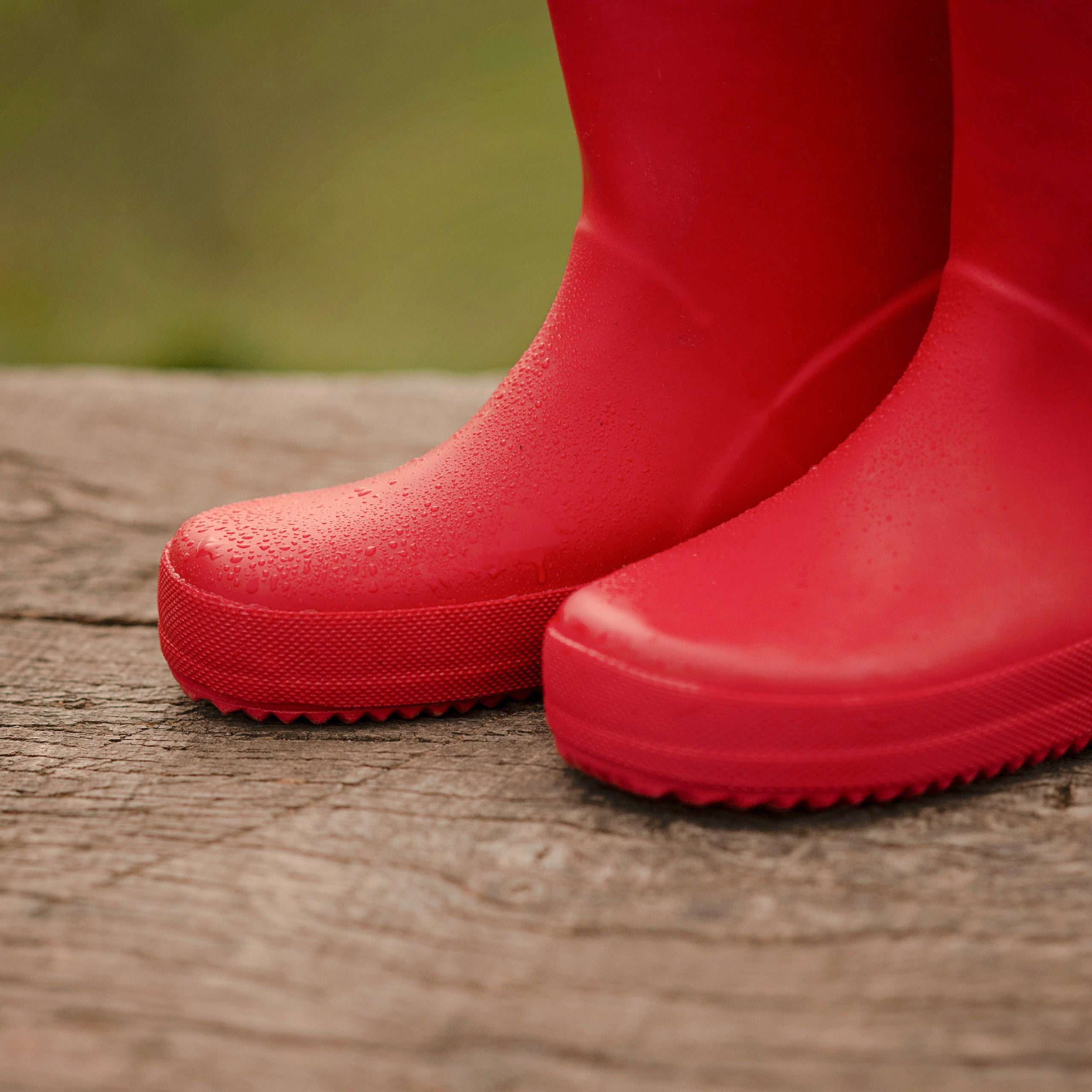Kids' Waterproof Wellington Boots - Durable Rain Boots for Boys & Girls - Perfect for Outdoor Play, Puddles & Gardening