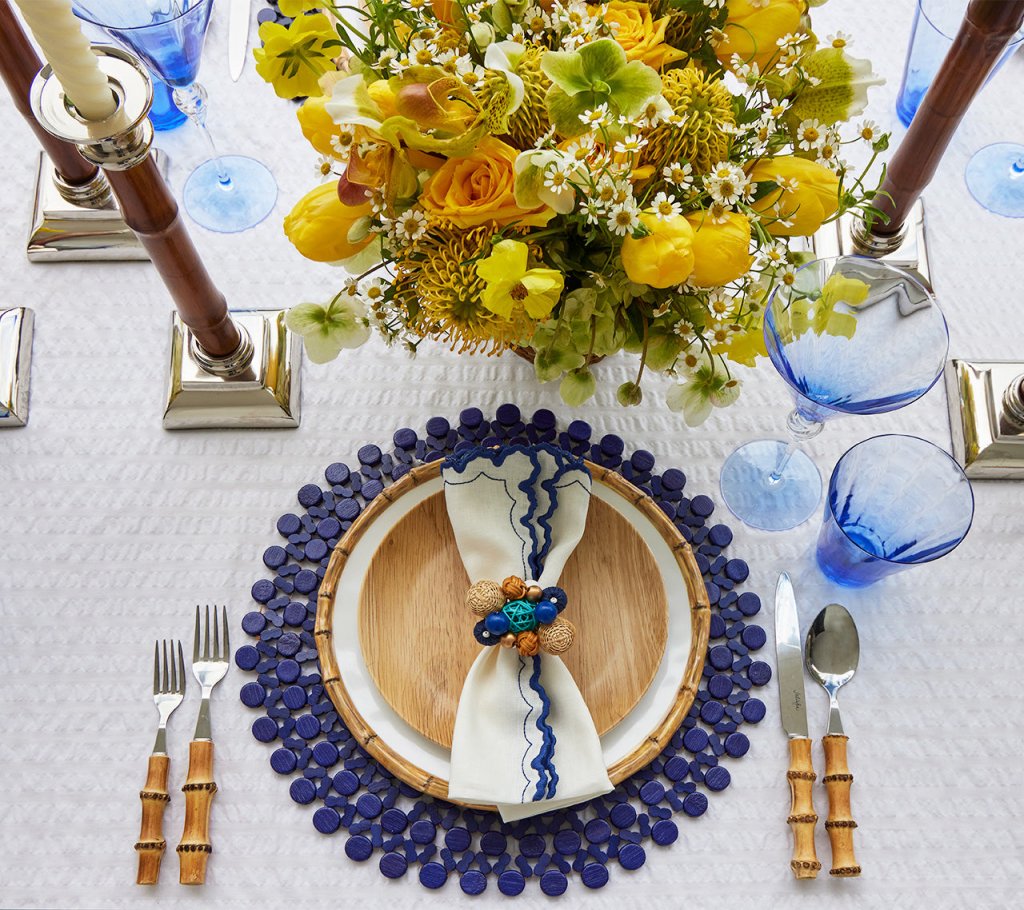 Premium Round Bamboo Placemats Set of 6 - Natural Eco-Friendly Table Mats for Dining, Kitchen & Home Decor - Perfect for Parties, Daily Use & Gift Giving