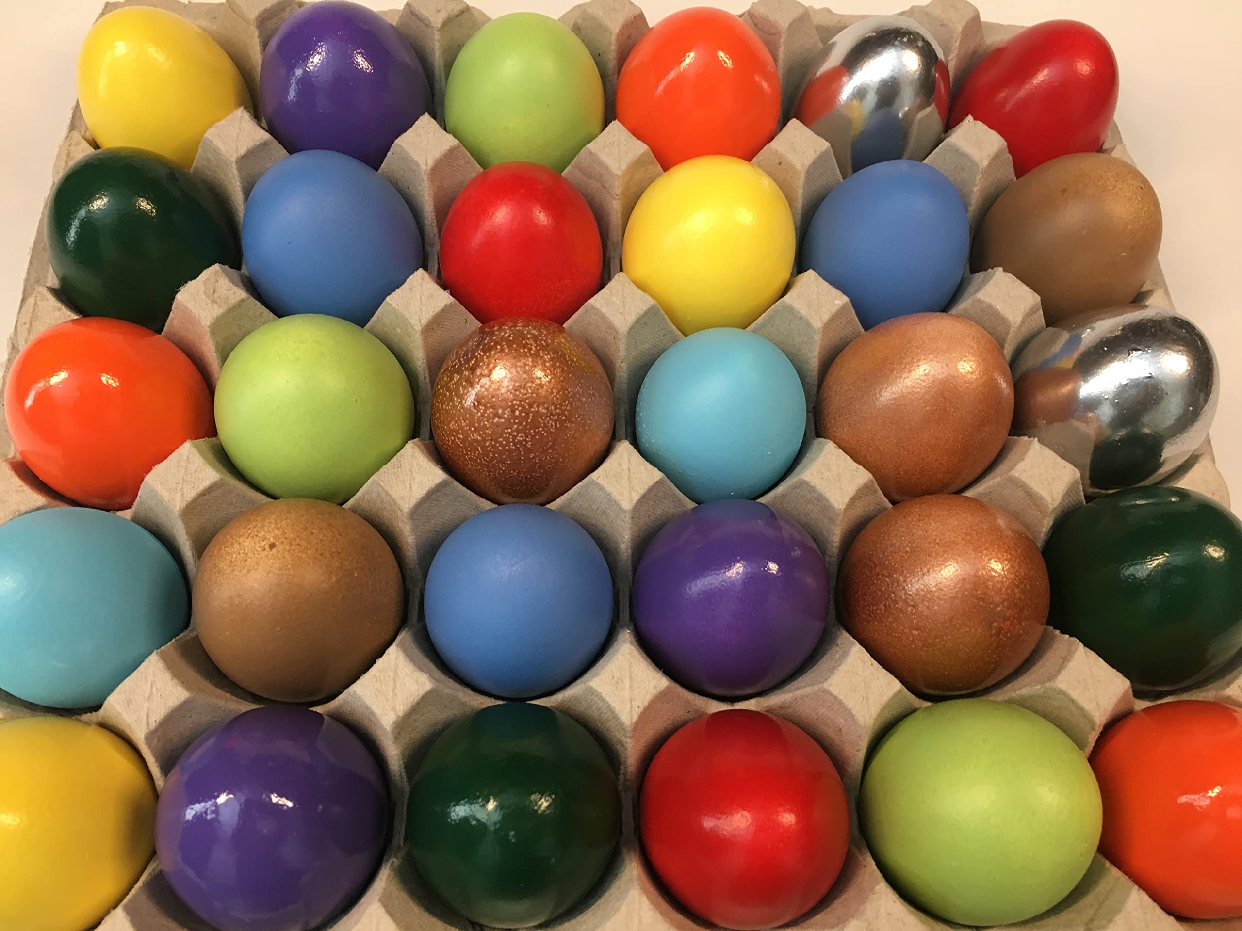 DAONEG 30 Large Blown Chicken Egg Shells - Save 2-3 Hours of Work & Reduce Mess - Perfect for Easter Decorations, DIY Crafts & Art Projects