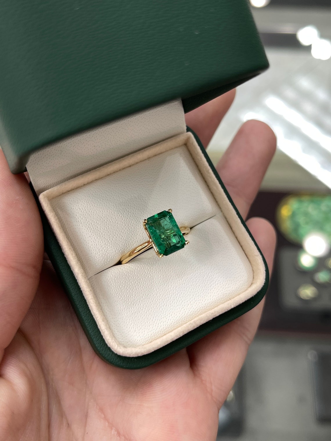 2.80ct 18K Gold Dark Vivid Green Natural Emerald Cut Solitaire Engagement Ring for Women - Perfect for Proposals, Weddings & Anniversary Gifts