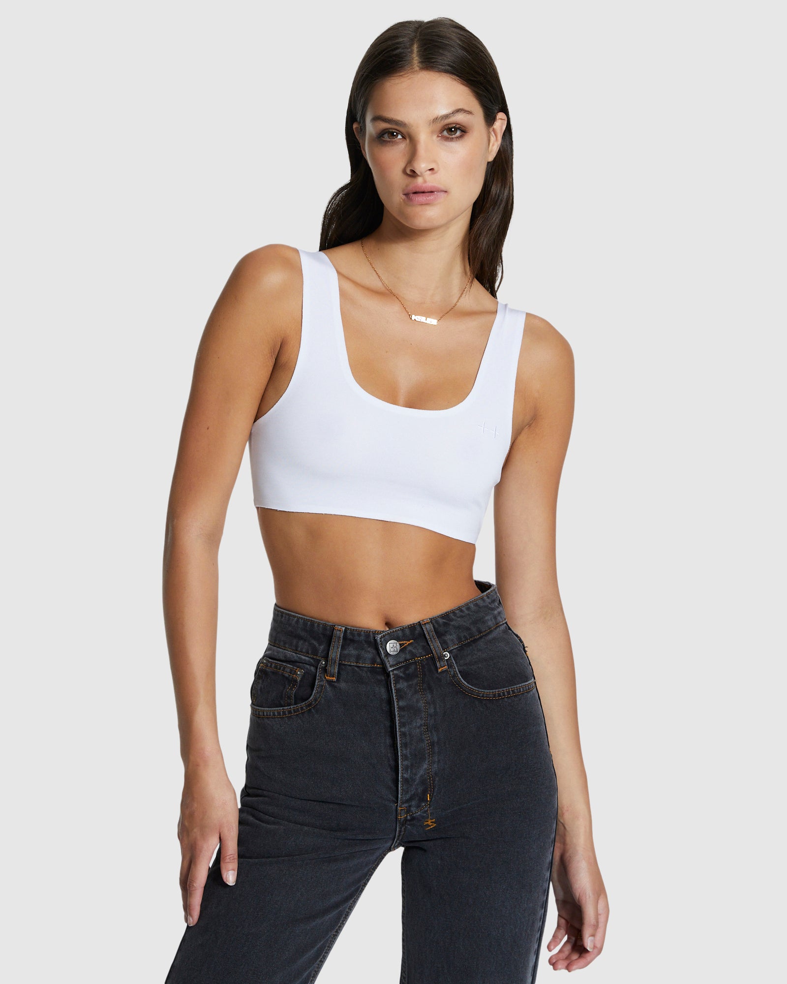 BODKON Women's White Crop Tank Top - Soft Stretchy Summer Casual Shirt for Yoga, Gym, and Streetwear Fashion