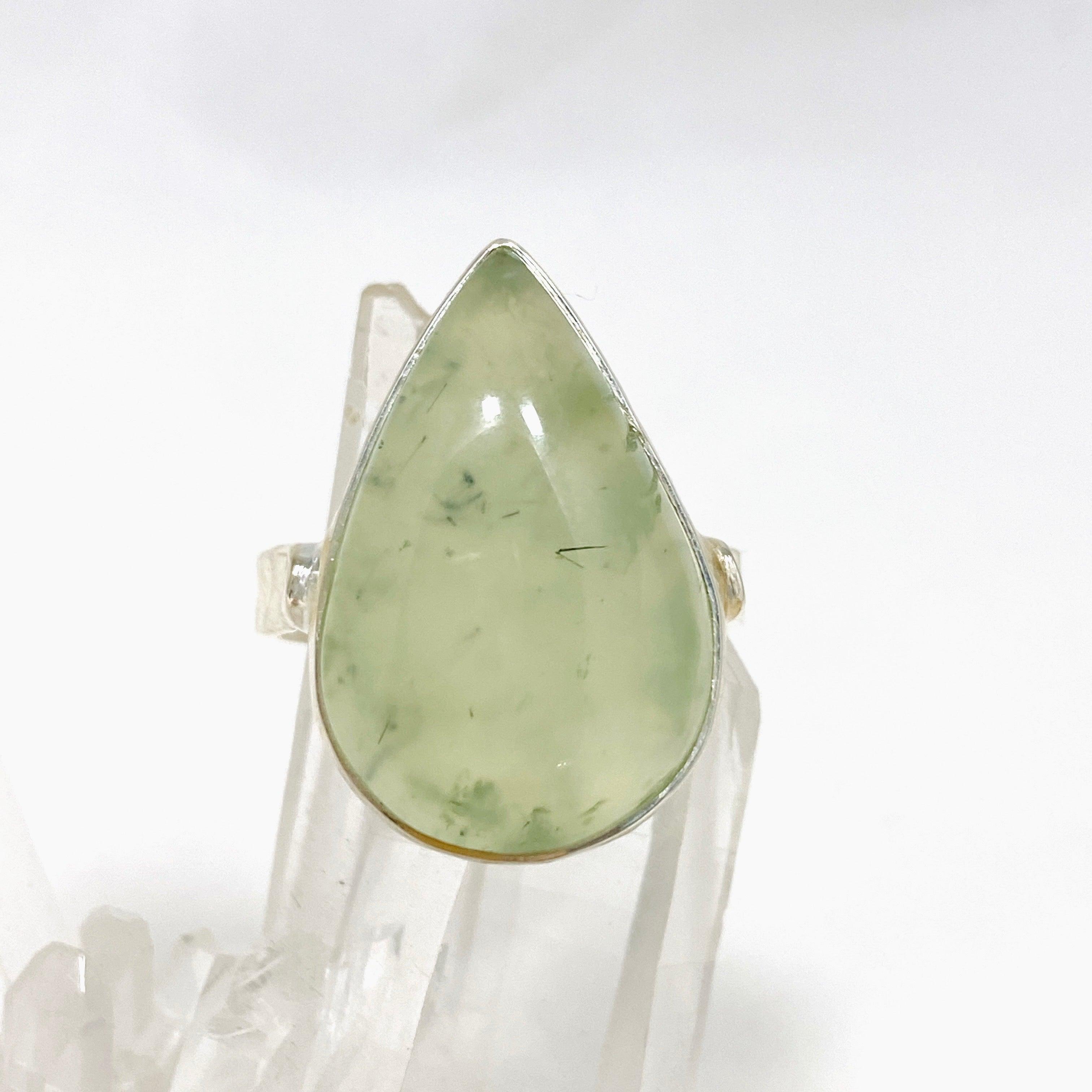 Prehnite Teardrop Hammered Band Ring - Size 10 - KRGJ3159 - Elegant Boho Jewelry for Women, Perfect for Weddings, Parties & Everyday Wear