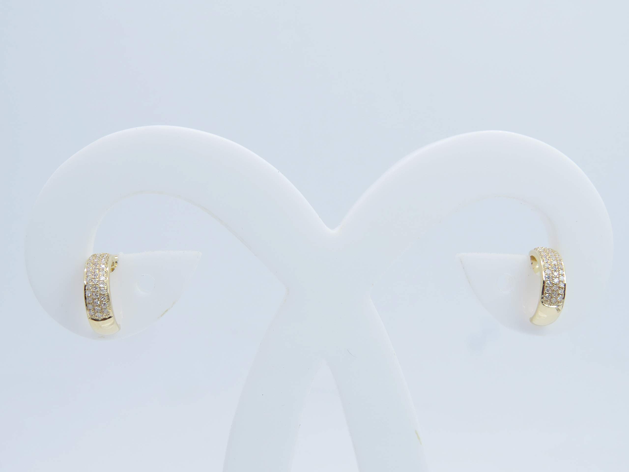 0.20 CTTW Round Diamond Women's Huggie Hoop Earrings - 1/5 CT, 18K Solid Gold - Perfect for Everyday Wear, Gifts & Special Occasions