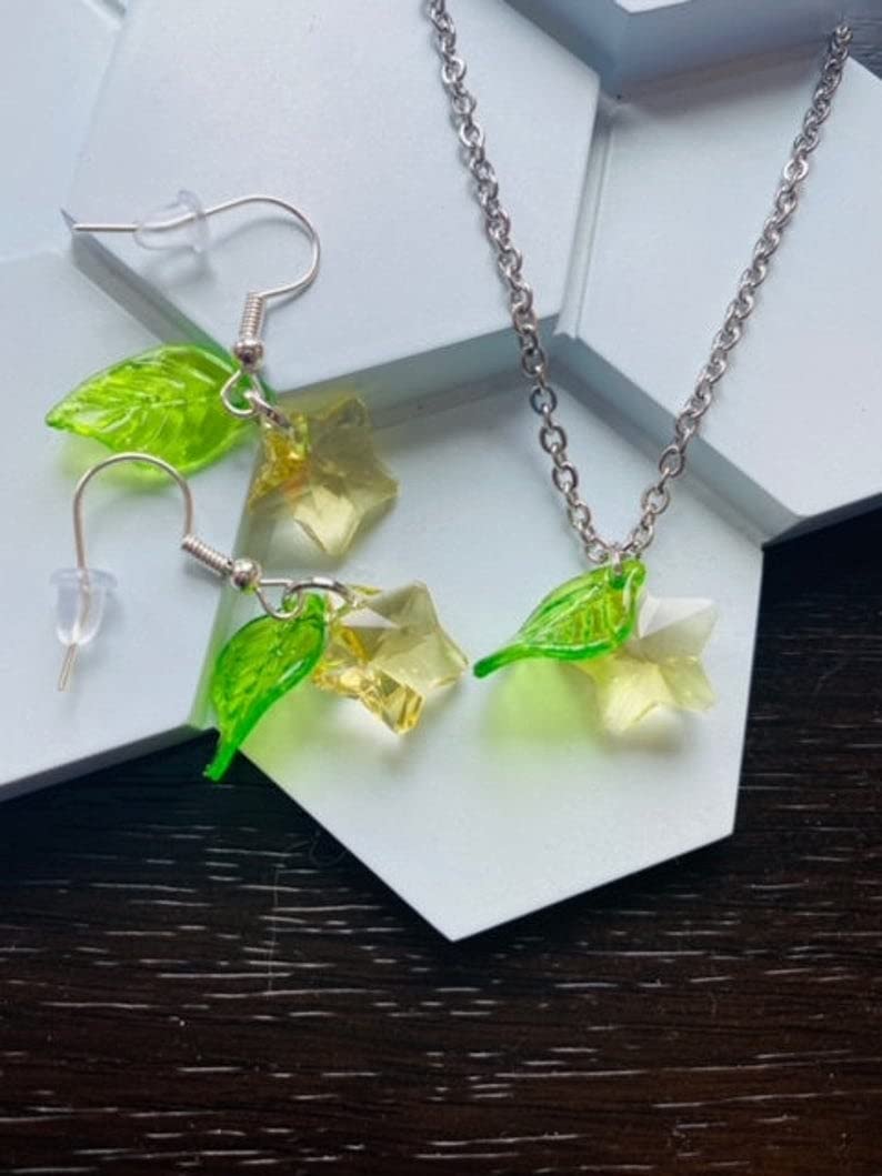 Paopu Fruit Jewelry Set - Anime Inspired Earrings & Necklace for Cosplay, Kingdom Hearts Gift, Kawaii Accessories | Perfect for Conventions, Themed Parties, and Anime Lovers