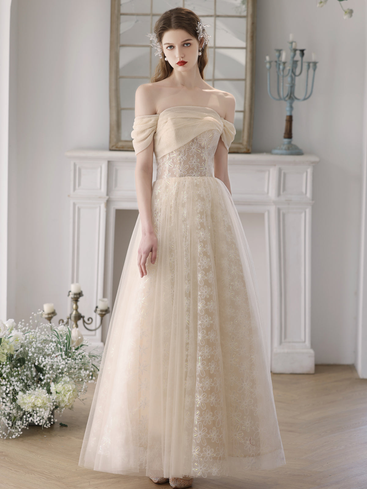 Elegant Champagne A-Line Tulle Lace Long Prom Dress for Women - Formal Evening Gown for Homecoming, Wedding, and Special Occasions