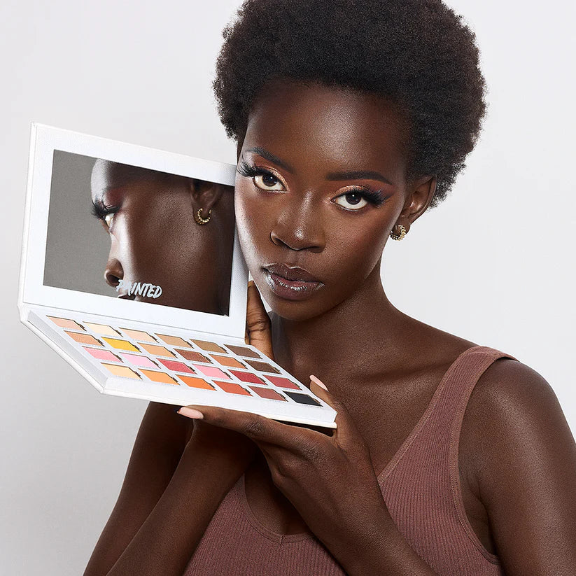 James Charles BASIC CANVAS PALETTE™ - Professional Eyeshadow & Face Palette for Makeup Artists - Perfect for Day to Night Looks, Photo Shoots & Special Occasions