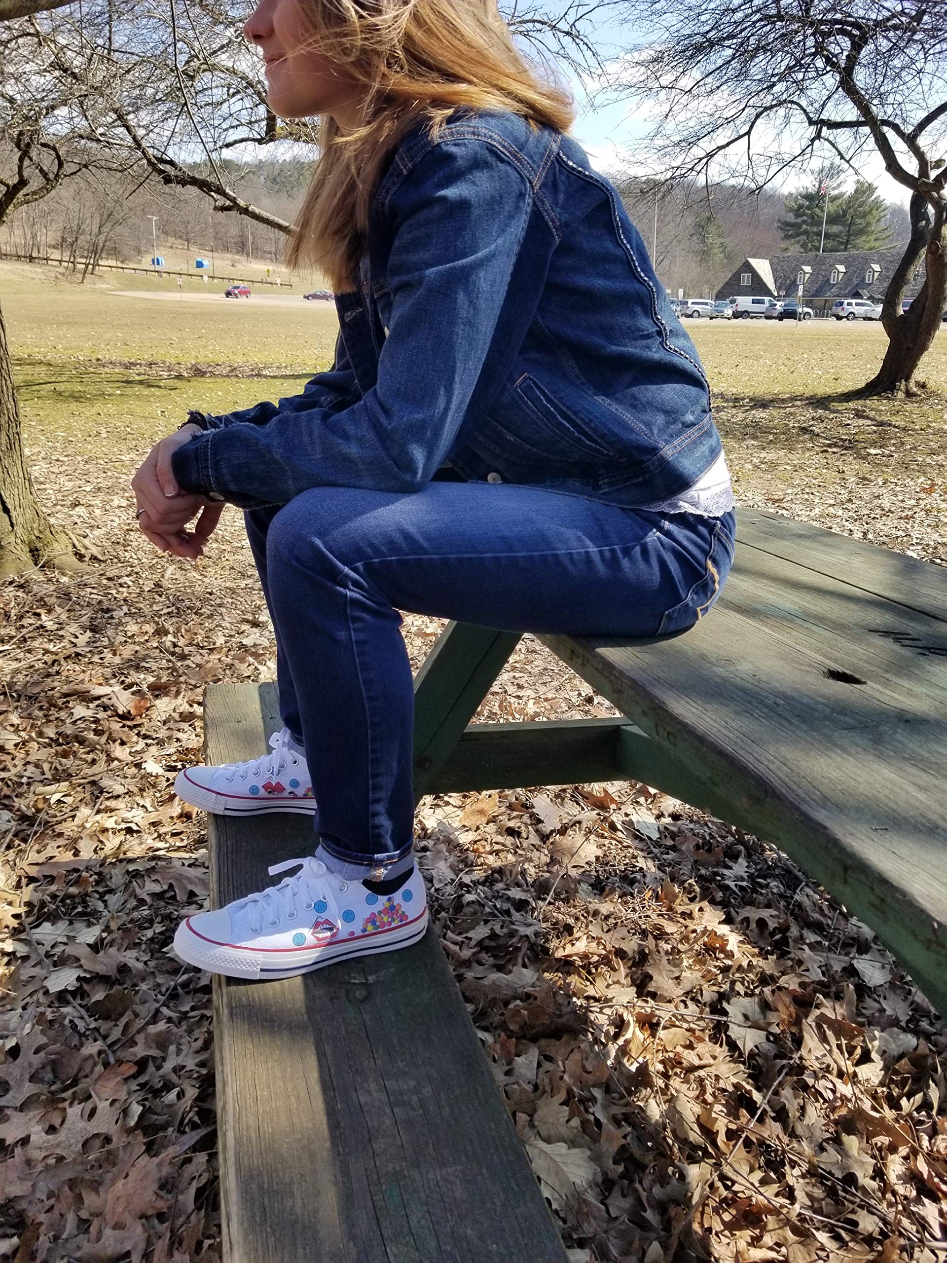 Women's White Low Top Sneakers - Fashionable Casual Shoes for Walking, Running & Everyday Wear | Comfortable & Stylish Design for Women