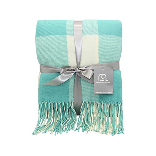 Aqua/Ivory