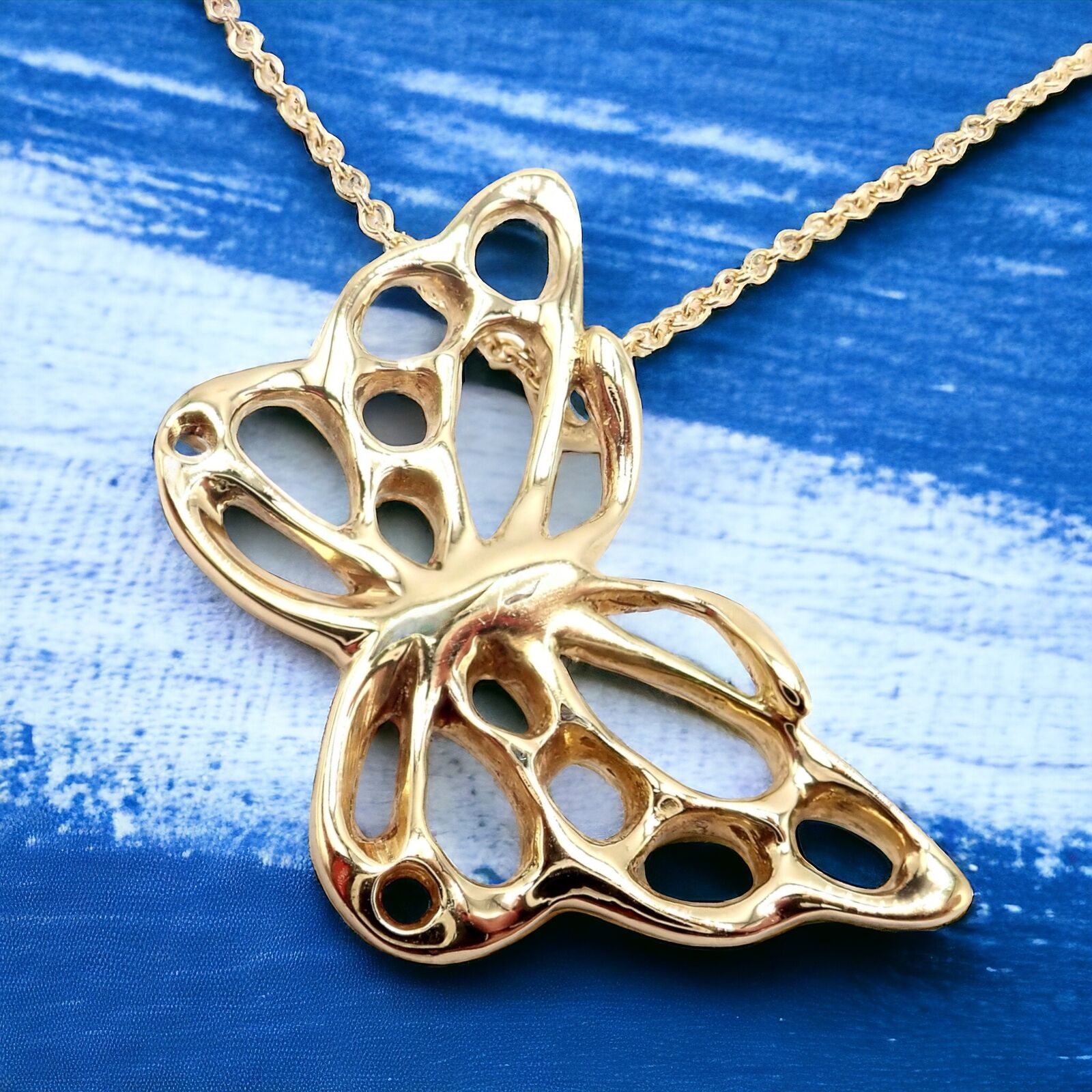 Authentic Tiffany & Co Cummings 18k Yellow Gold Butterfly Pendant Necklace Vintage 1988 - Elegant Jewelry Gift for Women, Perfect for Anniversaries & Special Occasions