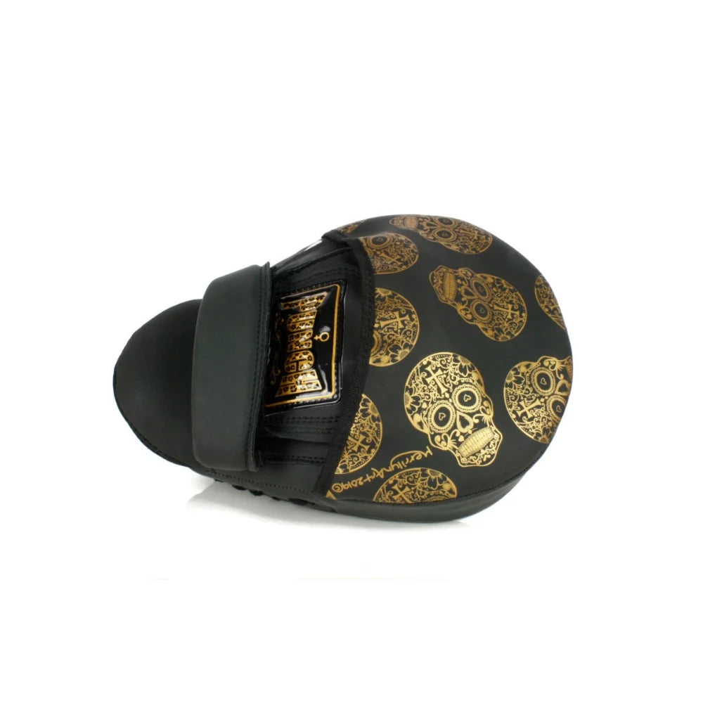 FOCUS PADS Urban Gold Skull Art Black - Premium Skateboard Grip Tape for Street Skating & Urban Style