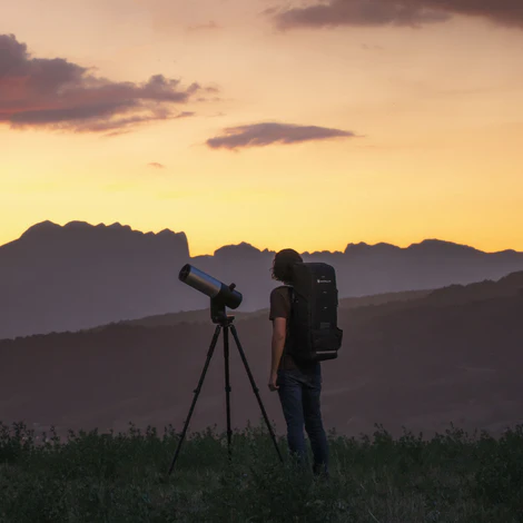 eVscope 2 Digital Telescope with Backpack - Smart, Compact & User-Friendly Astronomy Telescope for Stargazing, Astrophotography & Outdoor Adventures