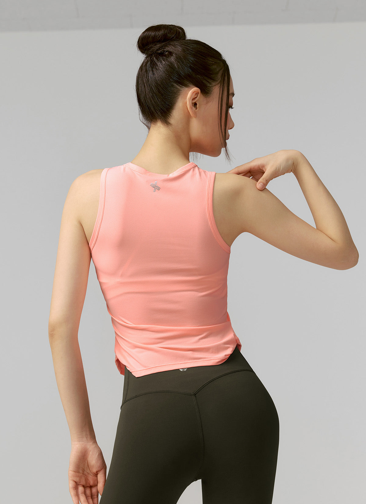 Breathable Air Mesh Side Twist Sleeveless Top for Women - Perfect for Yoga, Gym & Summer Outdoor Activities