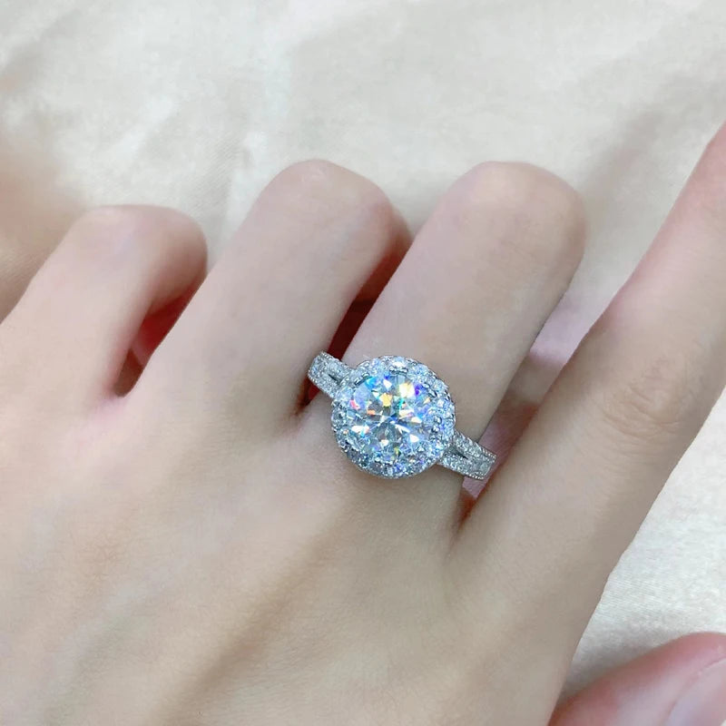 2ct Moissanite Engagement Ring for Women - 925 Sterling Silver Round Cut Diamond Alternative Wedding Band - Anniversary Gift for Her - Perfect for Proposals, Weddings & Special Occasions