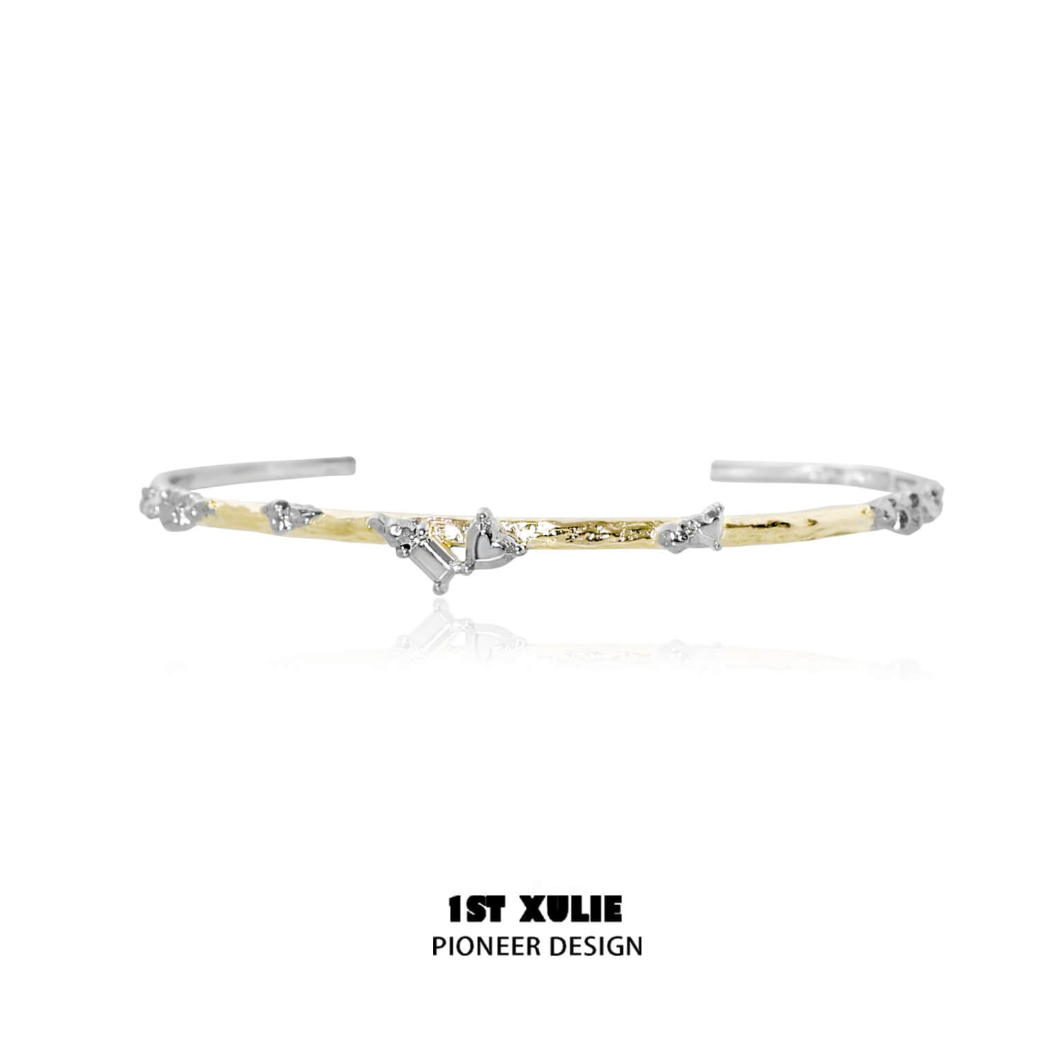 18K Gold Plated Heart Bracelet for Women - Romantic Love Bangle Gift for Her - Perfect for Valentine's Day, Anniversary & Special Occasions