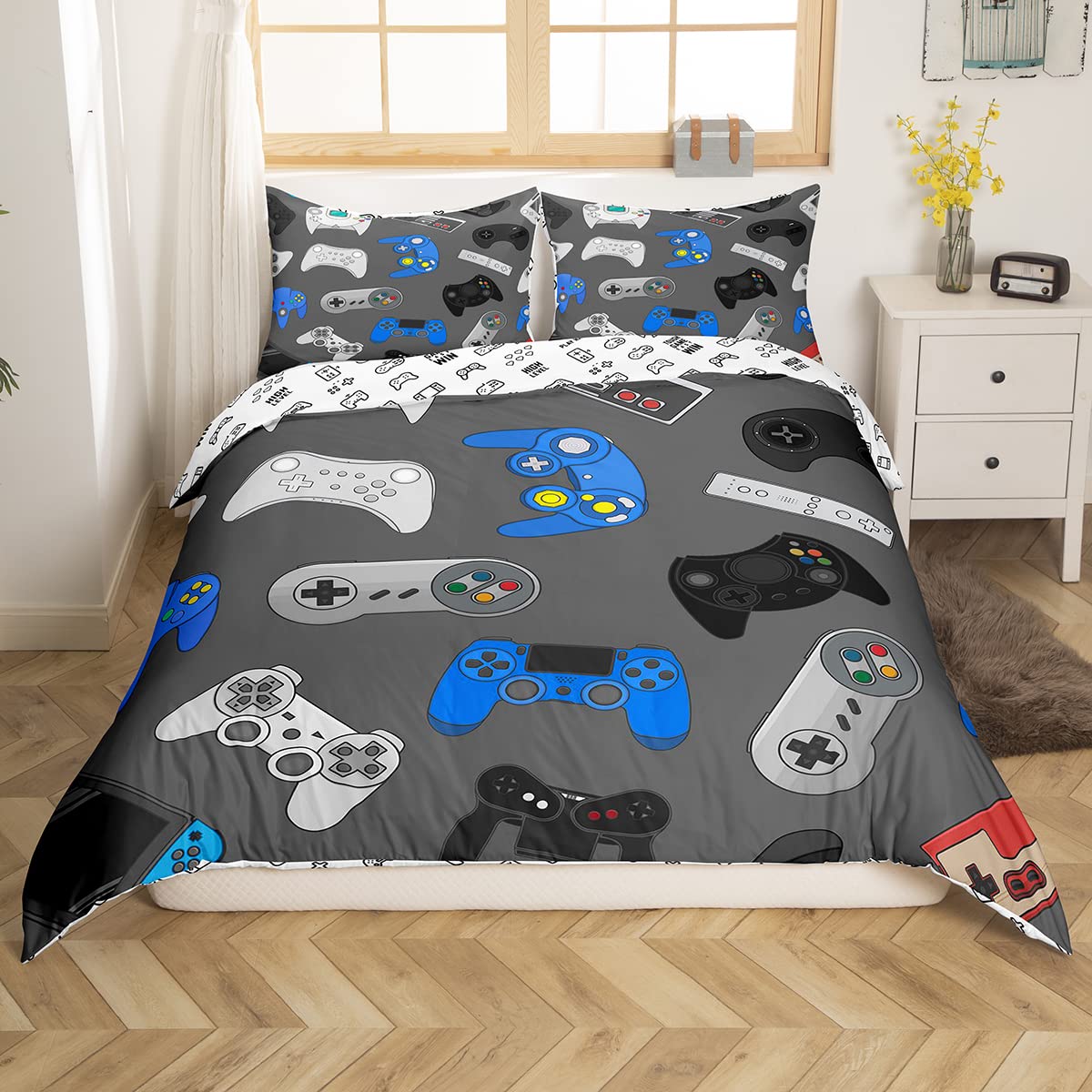 Manfei Modern Video Game Controller Duvet Cover Set - Twin Size Gaming Bedding for Kids, Boys & Teens - 2 Piece Comforter Cover with Pillowcase - Perfect for Gamer Bedroom Decor & Sleepovers