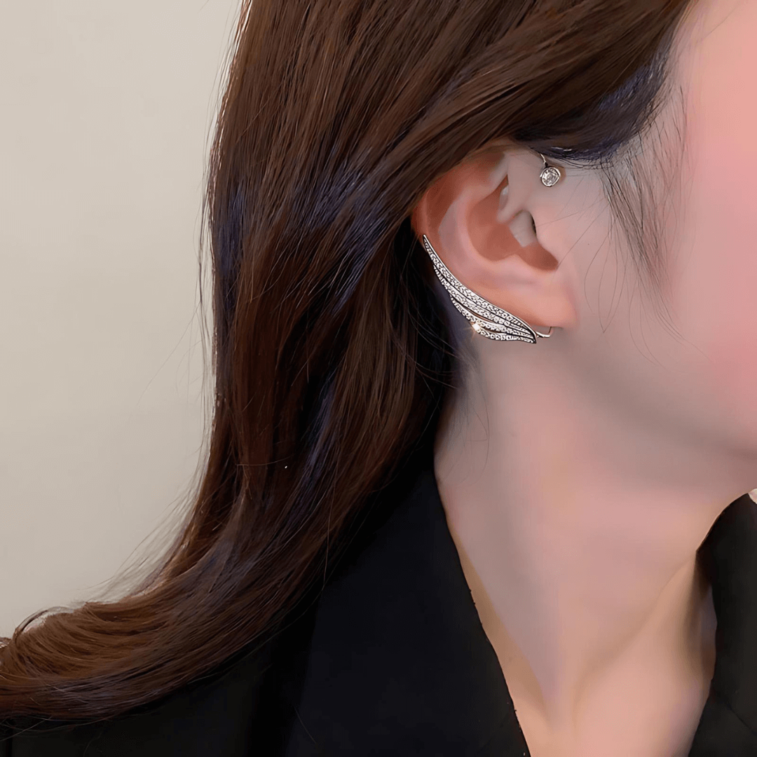 No-Piercing Phoenix Wings Diamond Ear Cuff Ear Crawler for Women - Elegant Clip-On Earrings for Parties & Special Occasions | EC1024