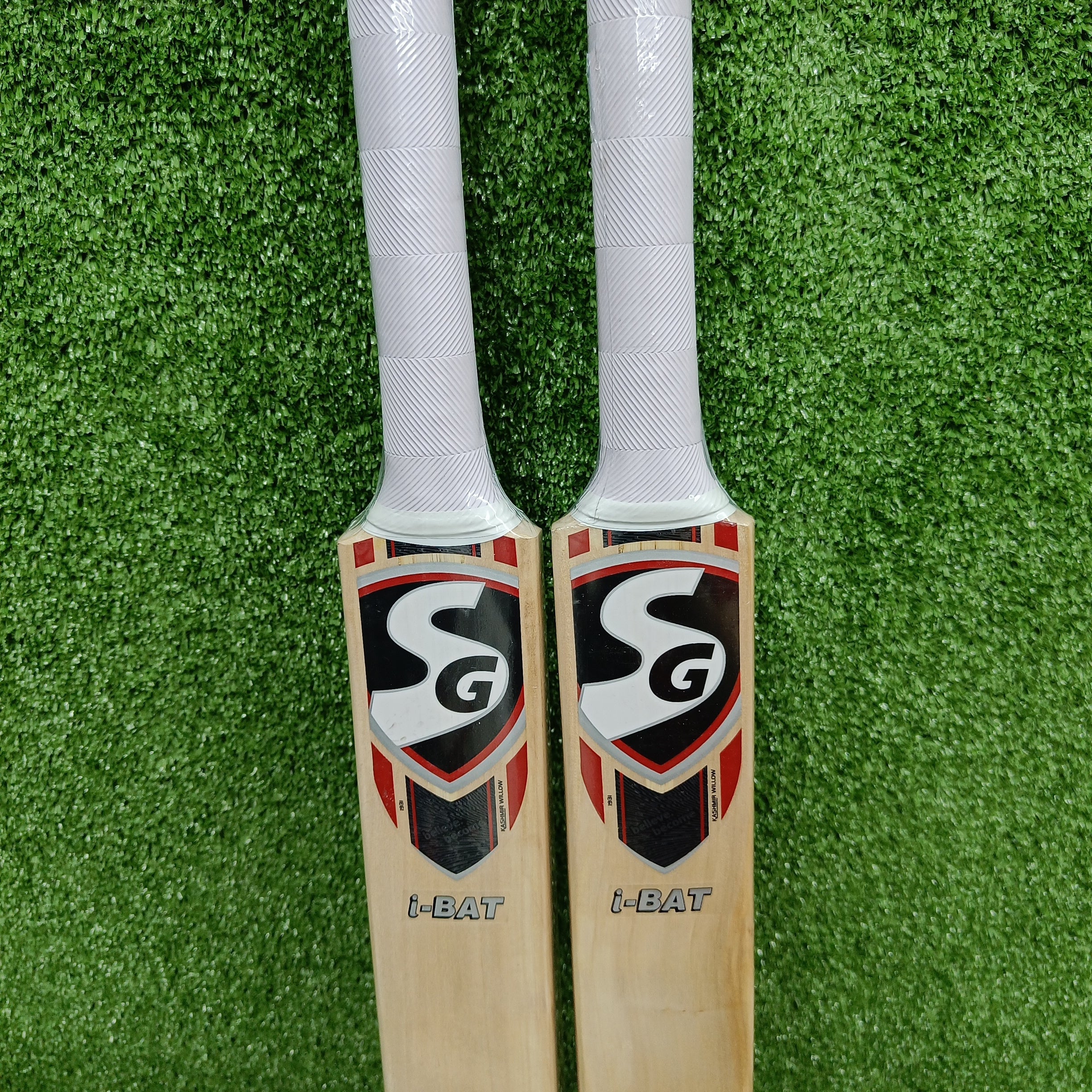 SG Middling Technical Leather Ball Cricket Practice Bat (iBat) - Perfect for Training, Matches & Backyard Cricket Games