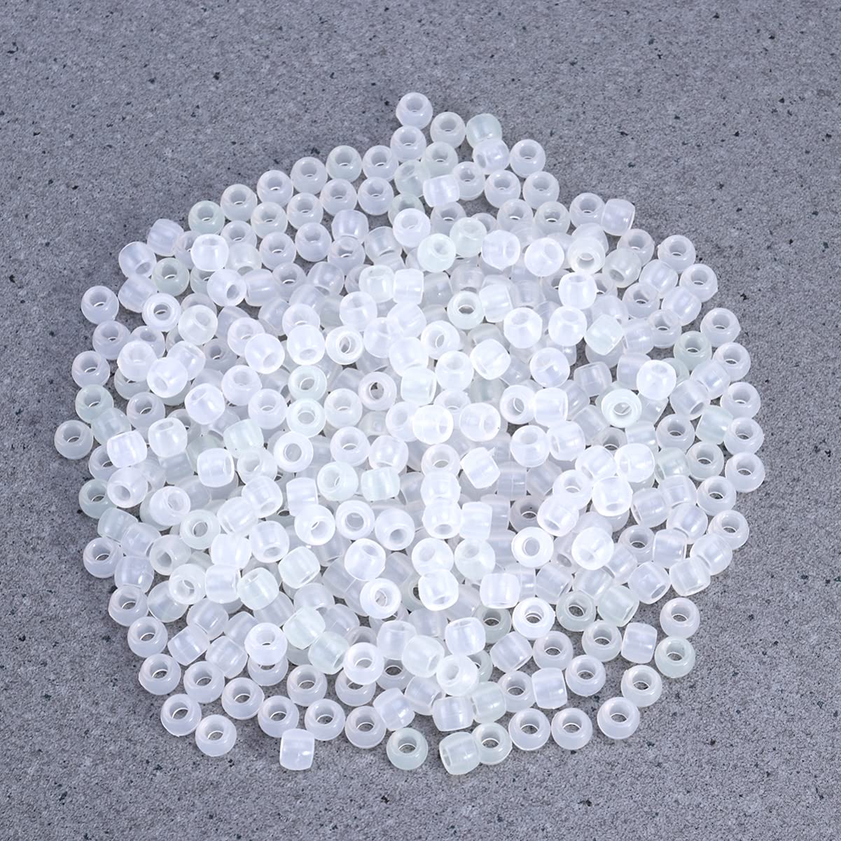 250pcs UV Color Changing Beads - Clear Solar Reactive Plastic Beads for Jewelry Making, DIY Crafts, Science Experiments & Outdoor UV Detection